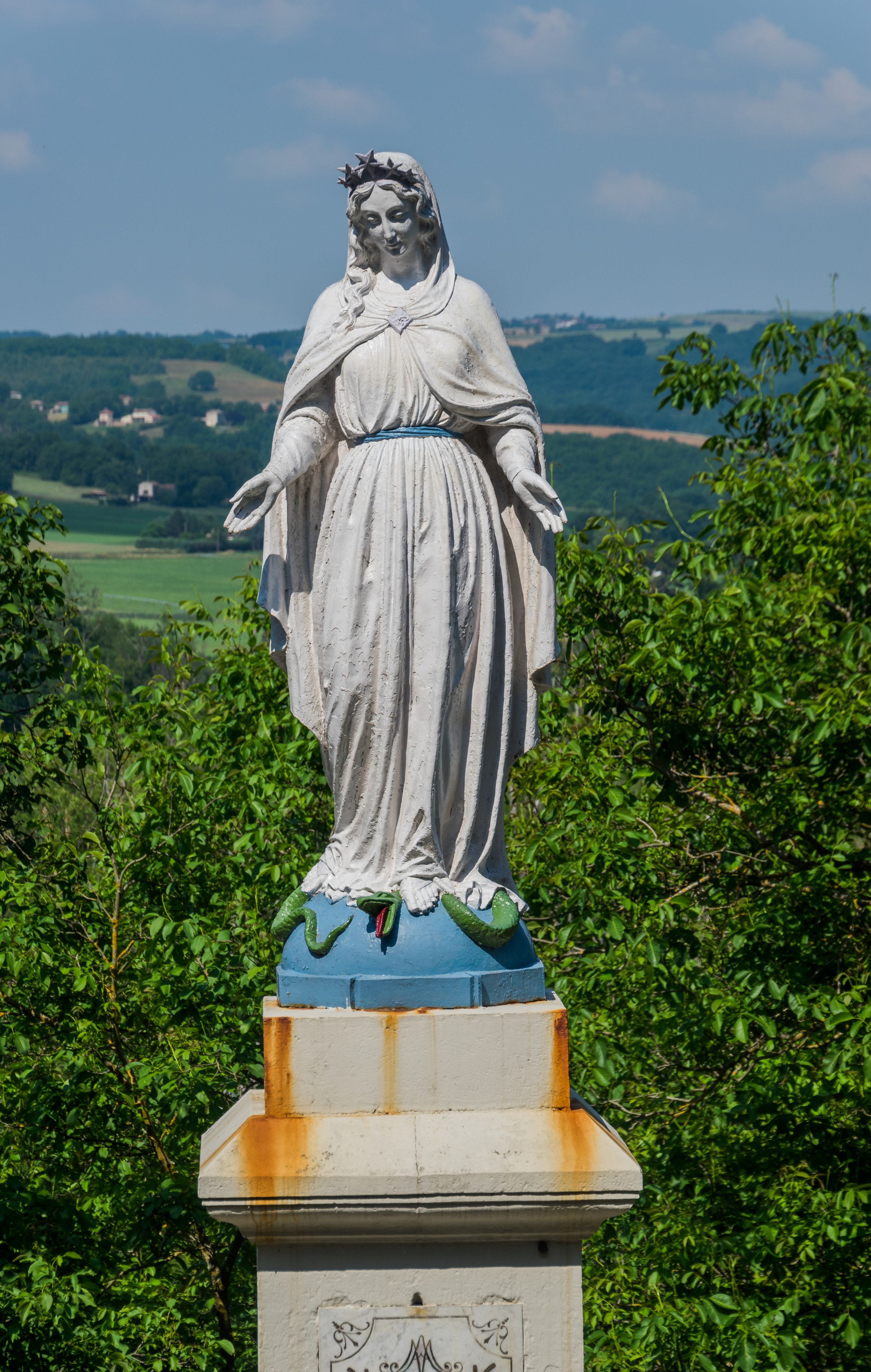 Statue near Saint Crucifix Chapel