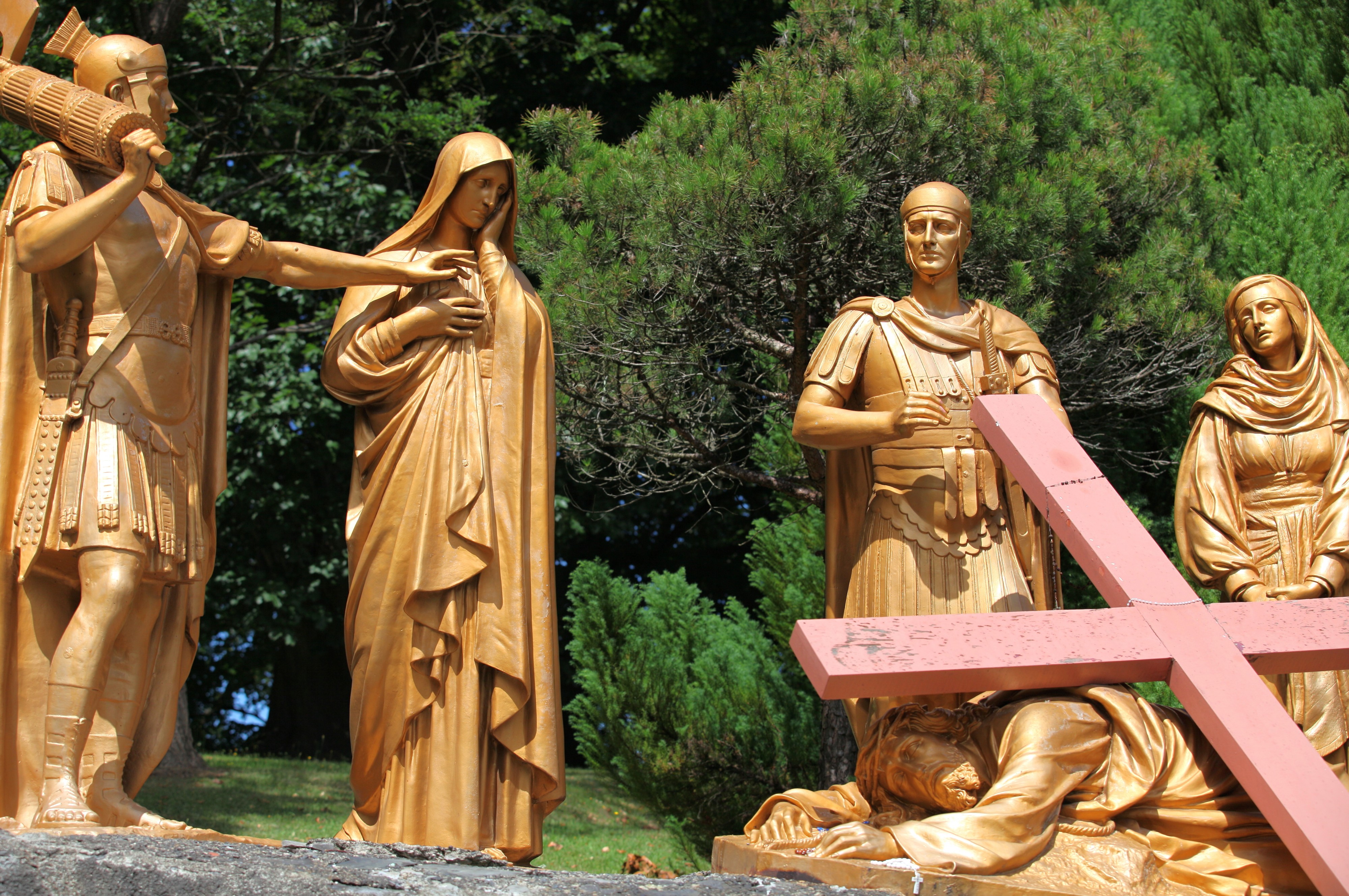 the Way of the Cross in Lourdes, France, August 2013, station 9/14