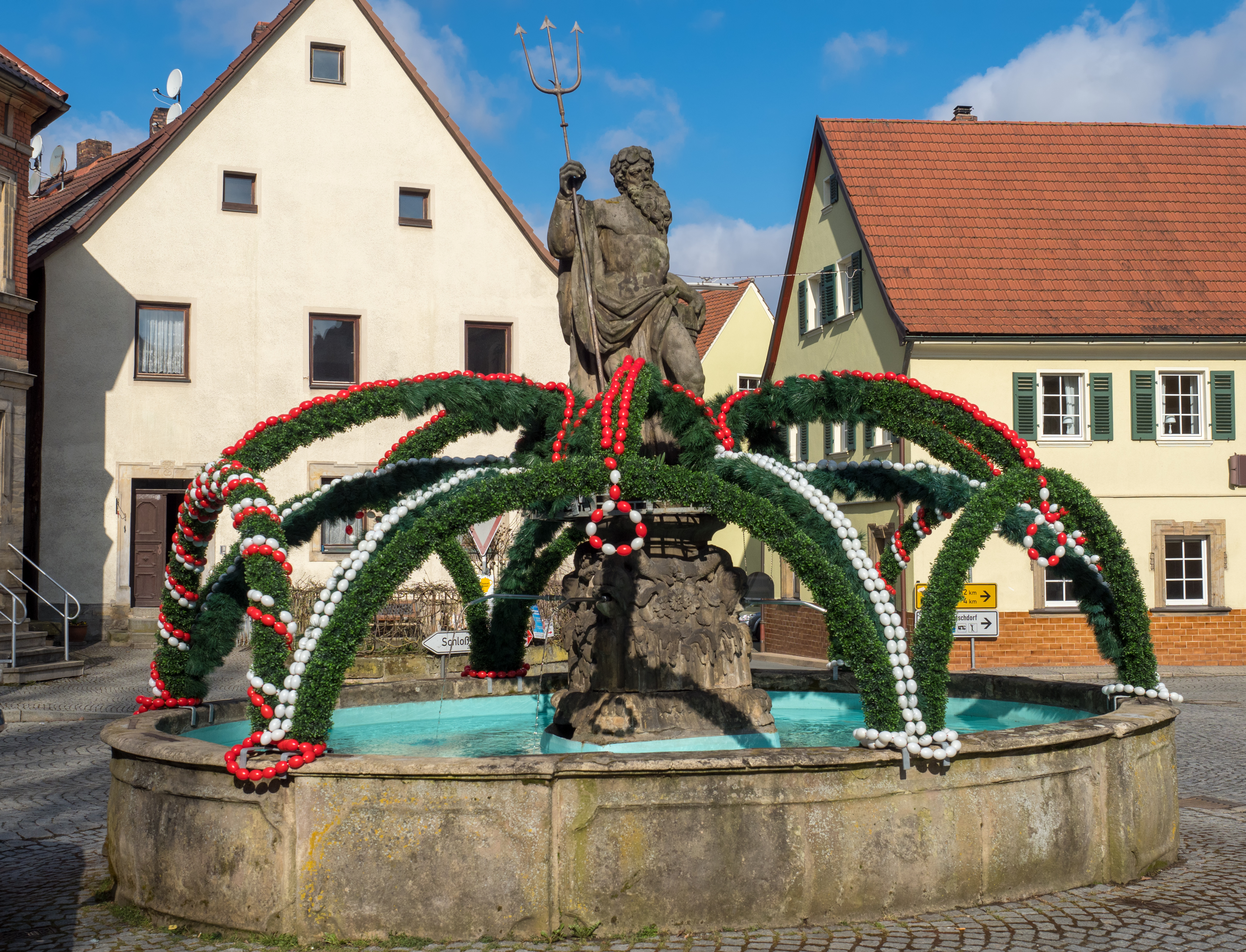 Thurnau Osterbrunnen 4010516-PSD