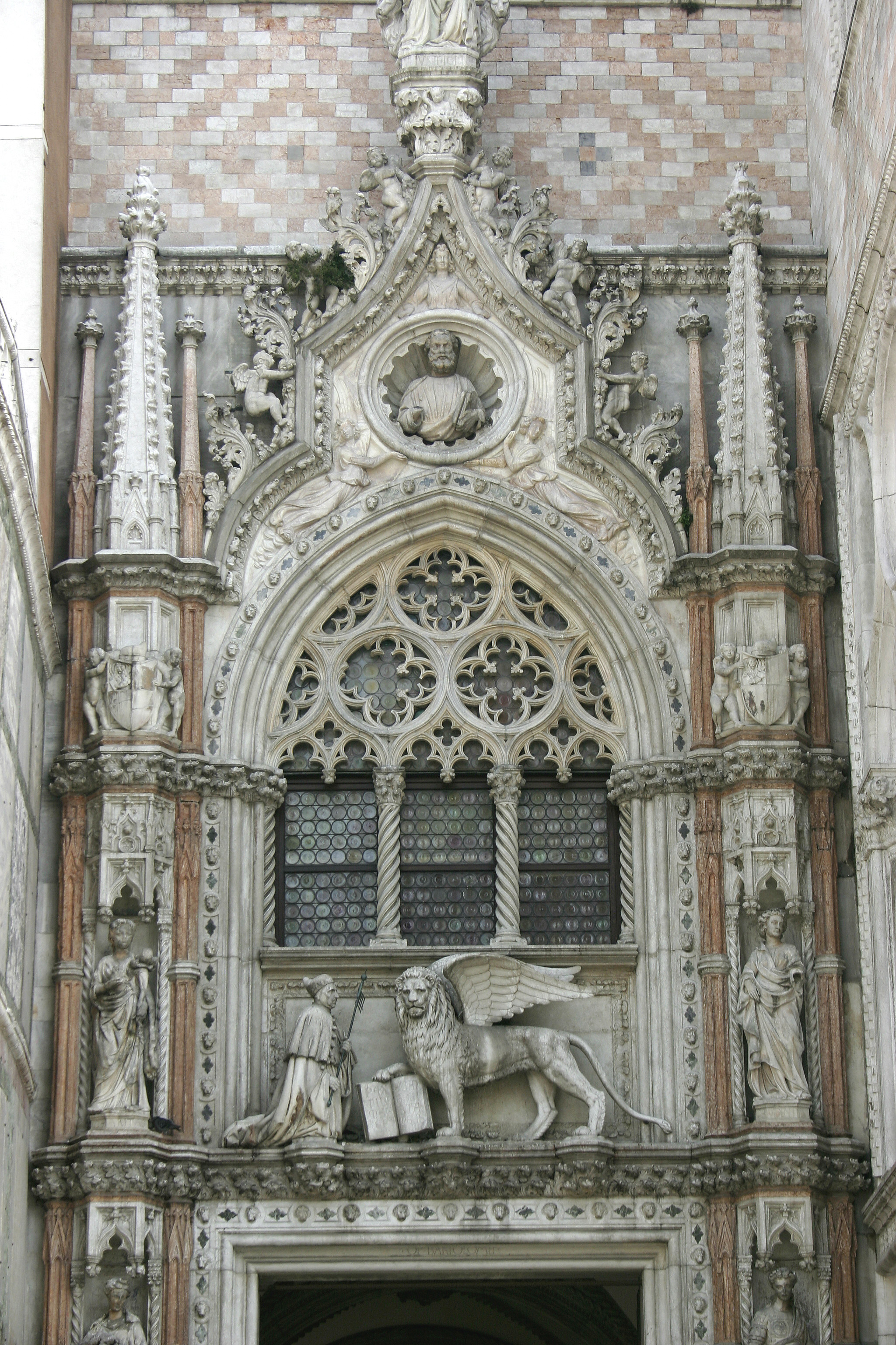 Venice - Doge's Palace - Porta della Carta