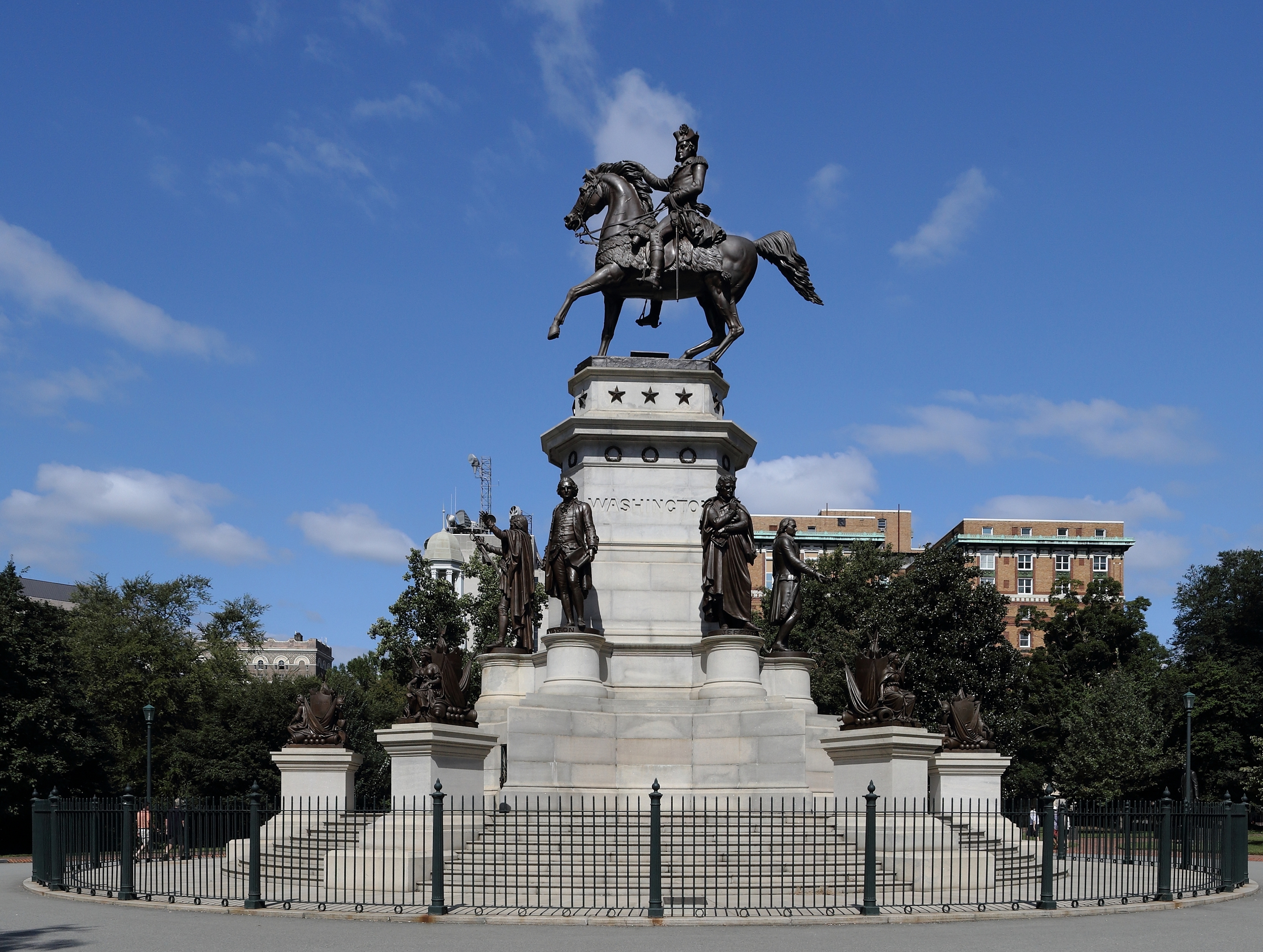 Washington Monument Richmond