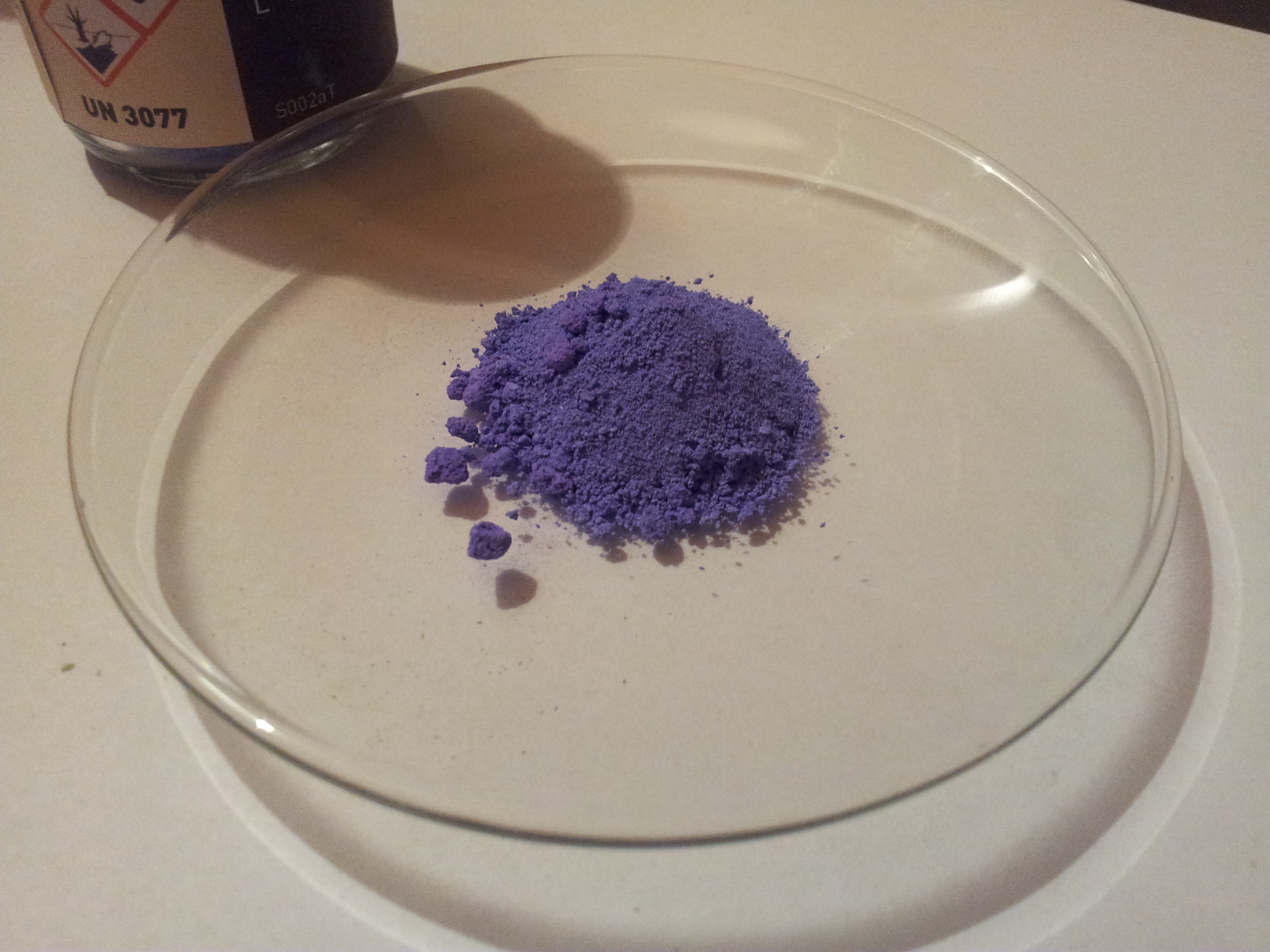 Anhydrous Cobalt(II)-chloride