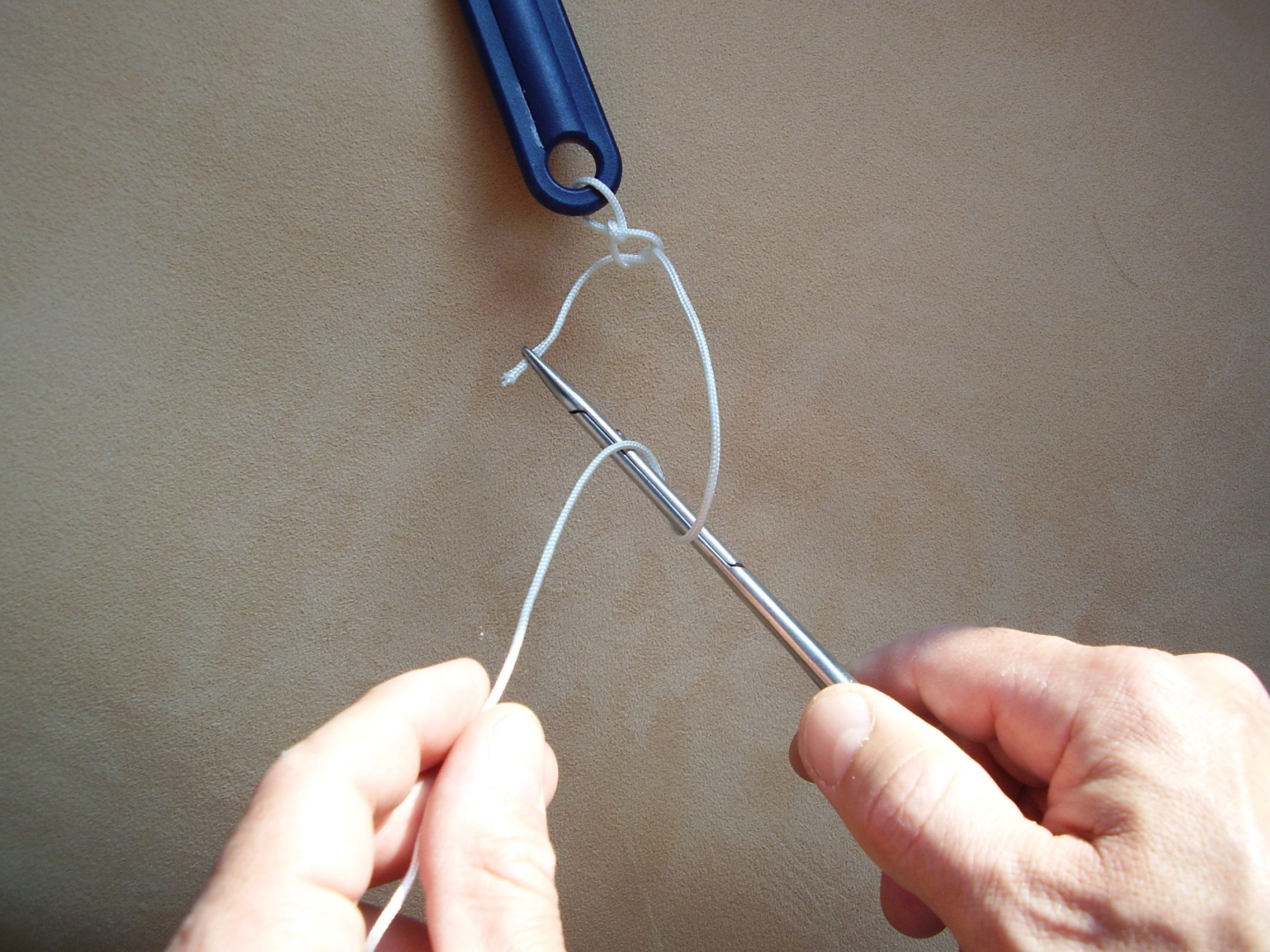 Chirurgischer Knoten a 40