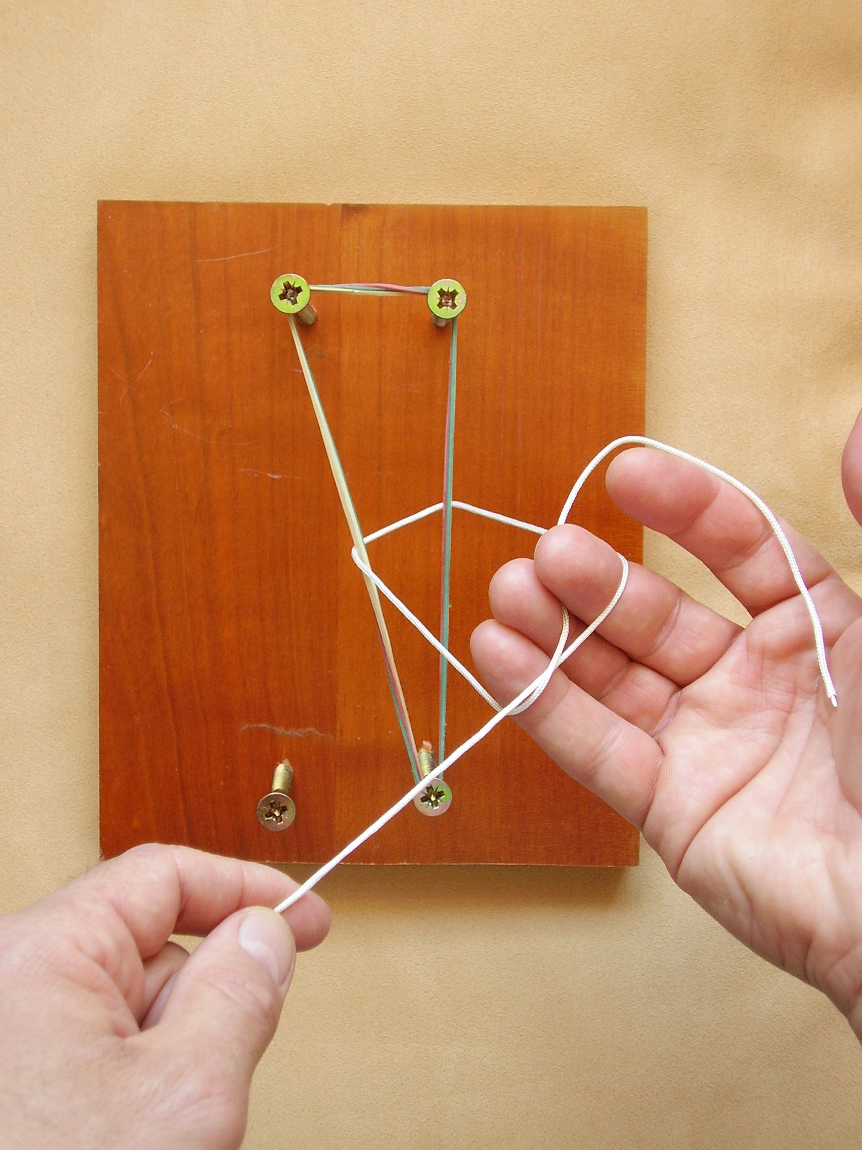 Chirurgischer Knoten d 11