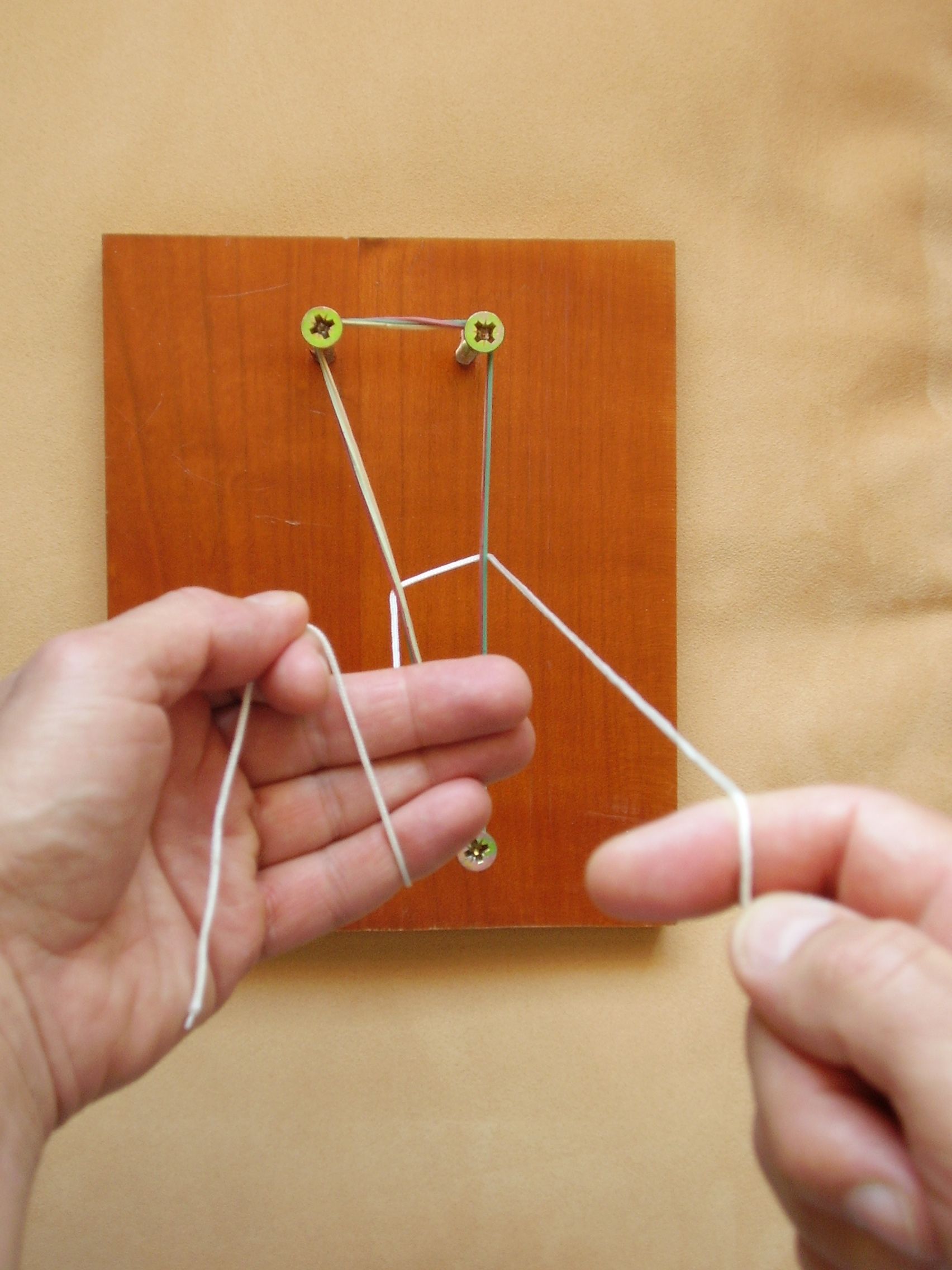 Chirurgischer Knoten d 14