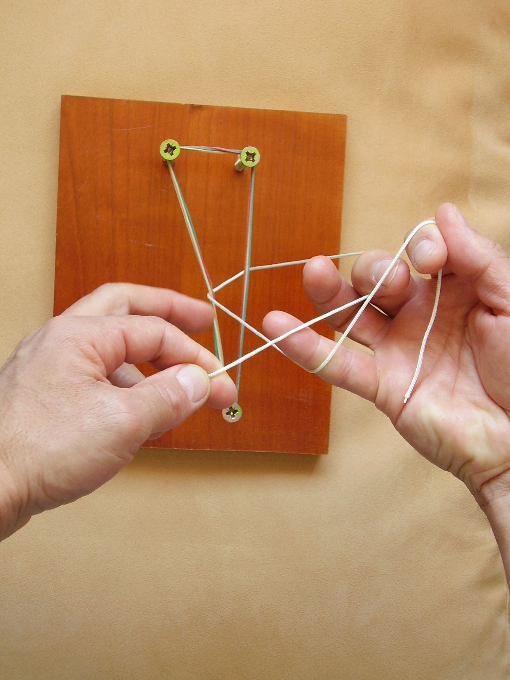 Chirurgischer Knoten d 20