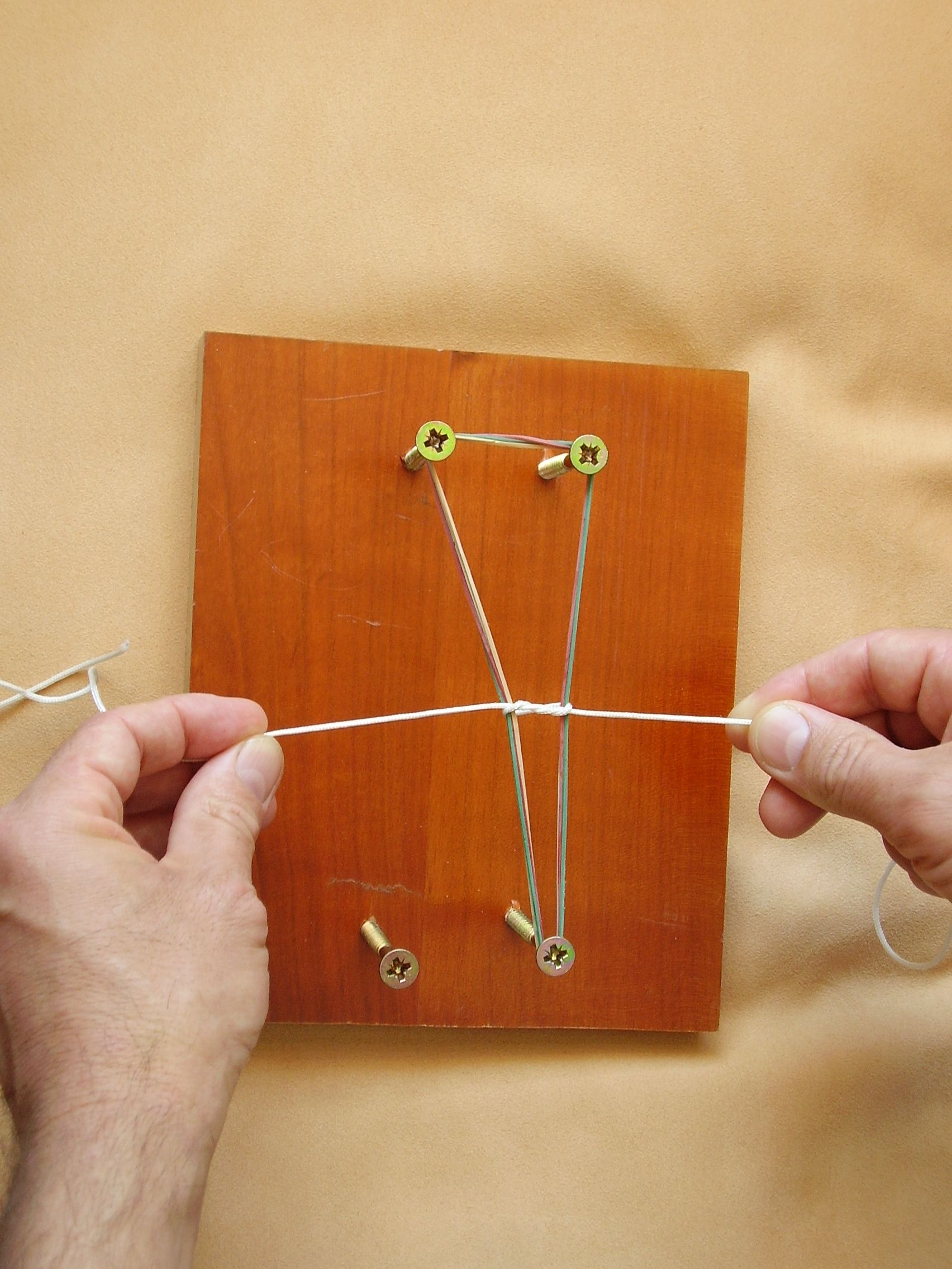 Chirurgischer Knoten d 28