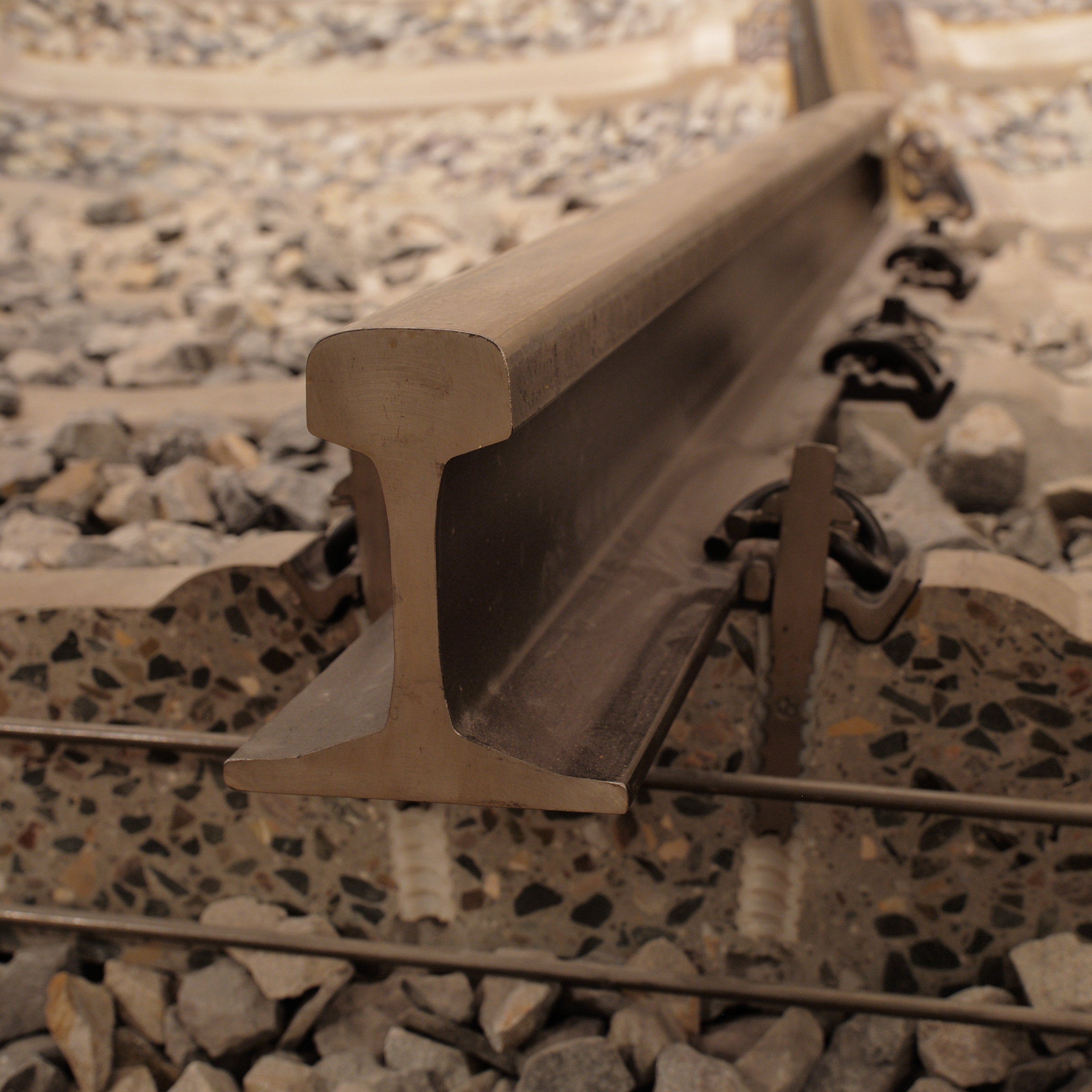 DB Museum rail and concrete sleeper cross section 1