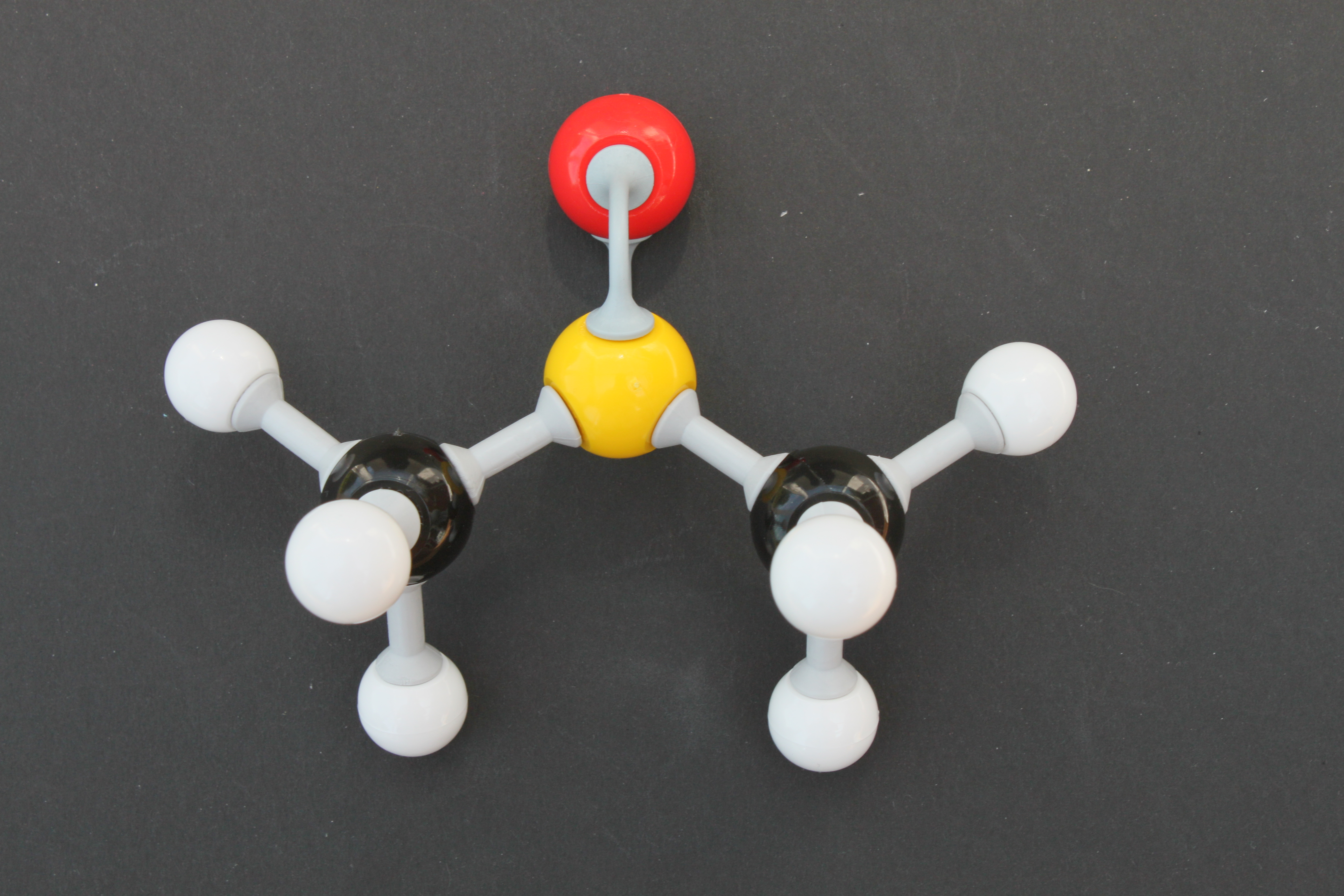 Dimethyl sulfoxide 8370