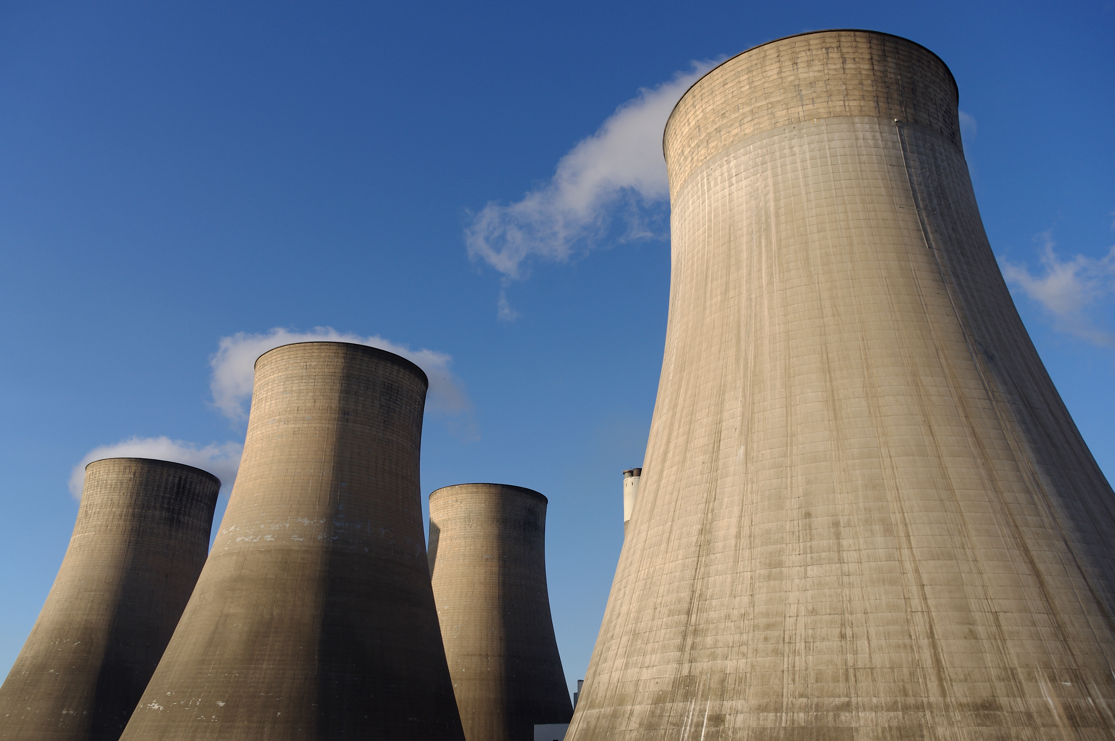 East Midlands Parkway railway station MMB 04