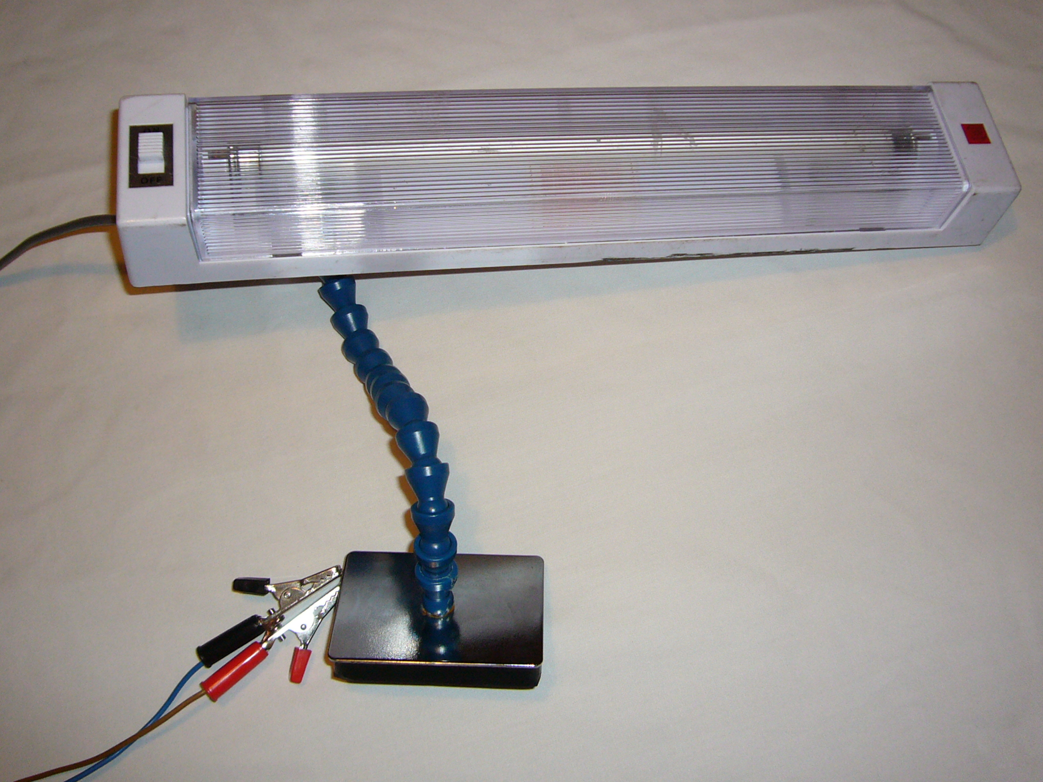 Fixierlampe Dellentechnik