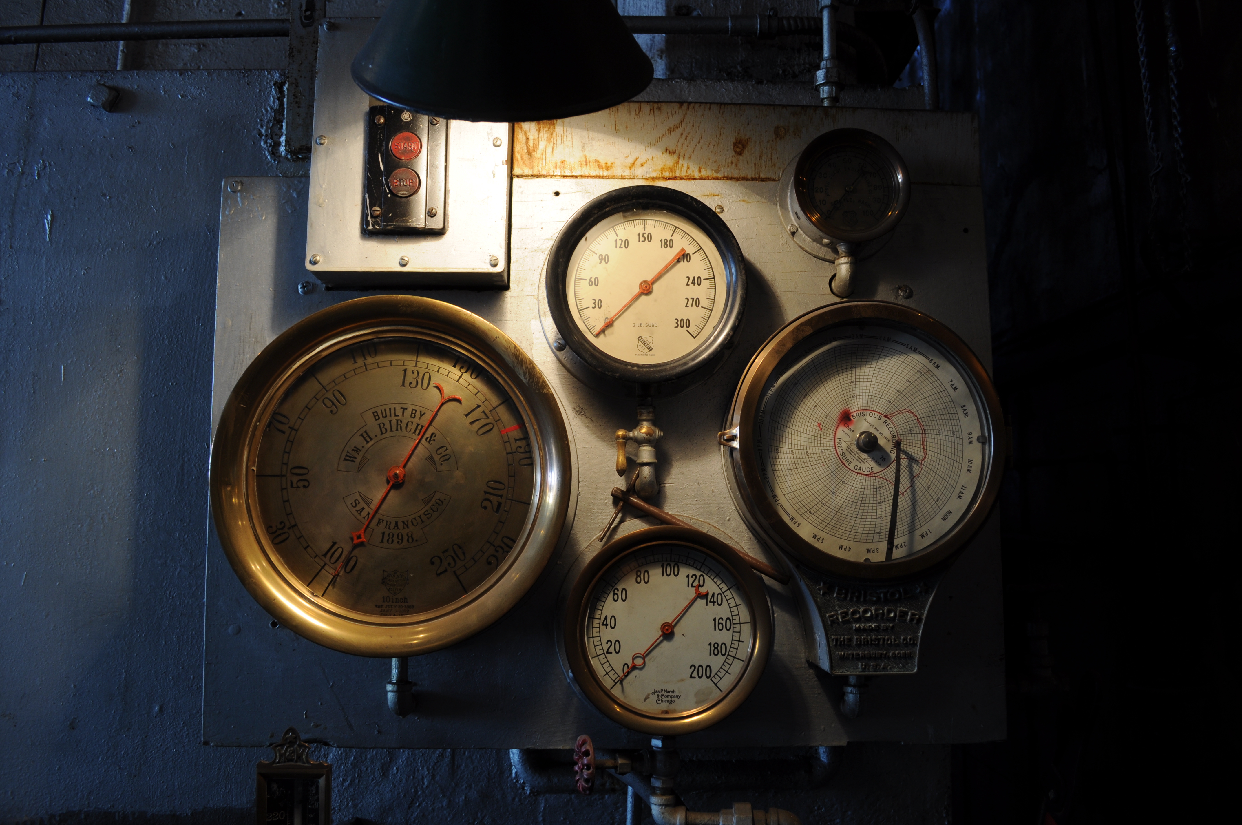 Georgetown PowerPlant Museum gauges 18