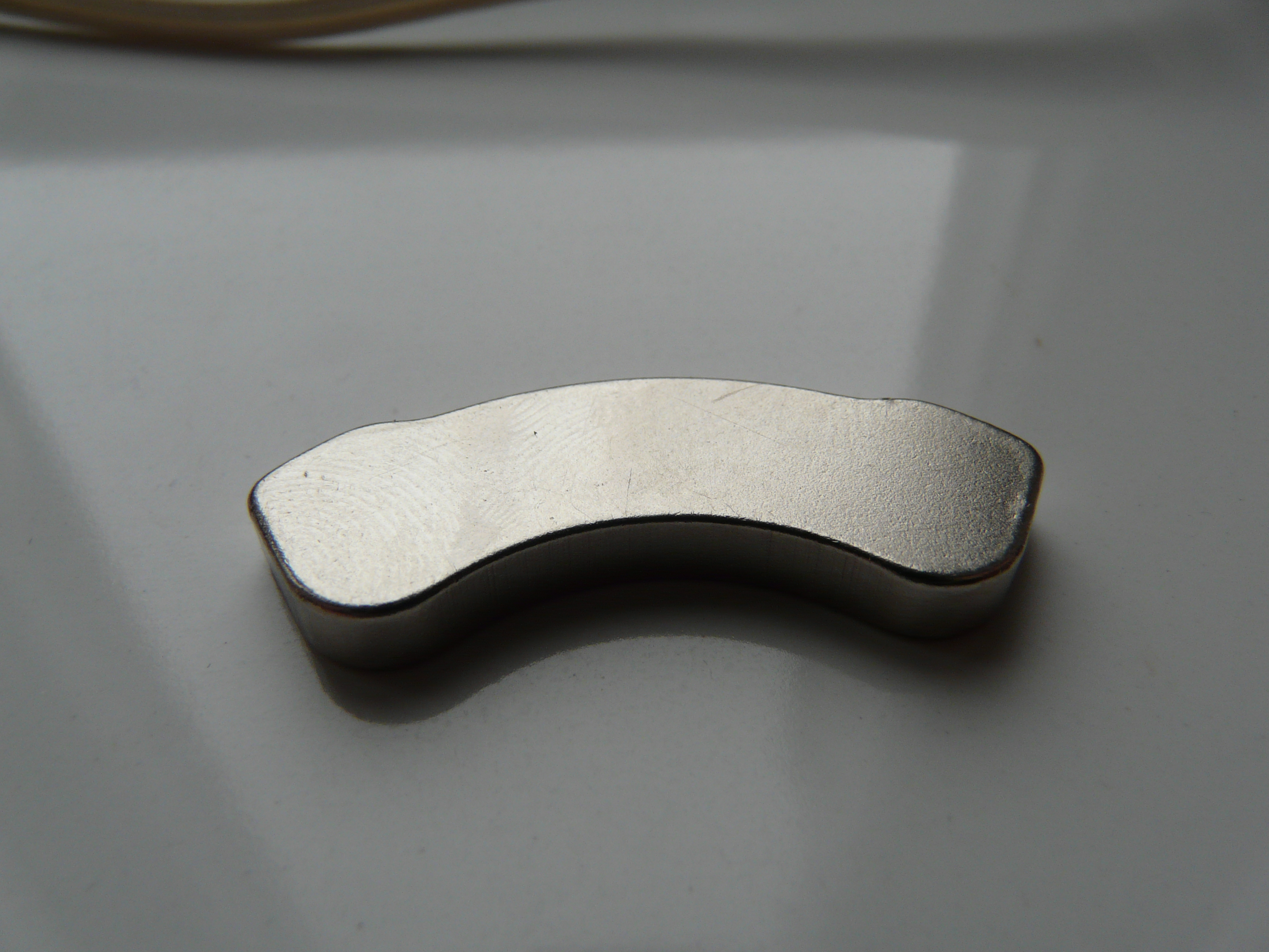 Hdd magnet