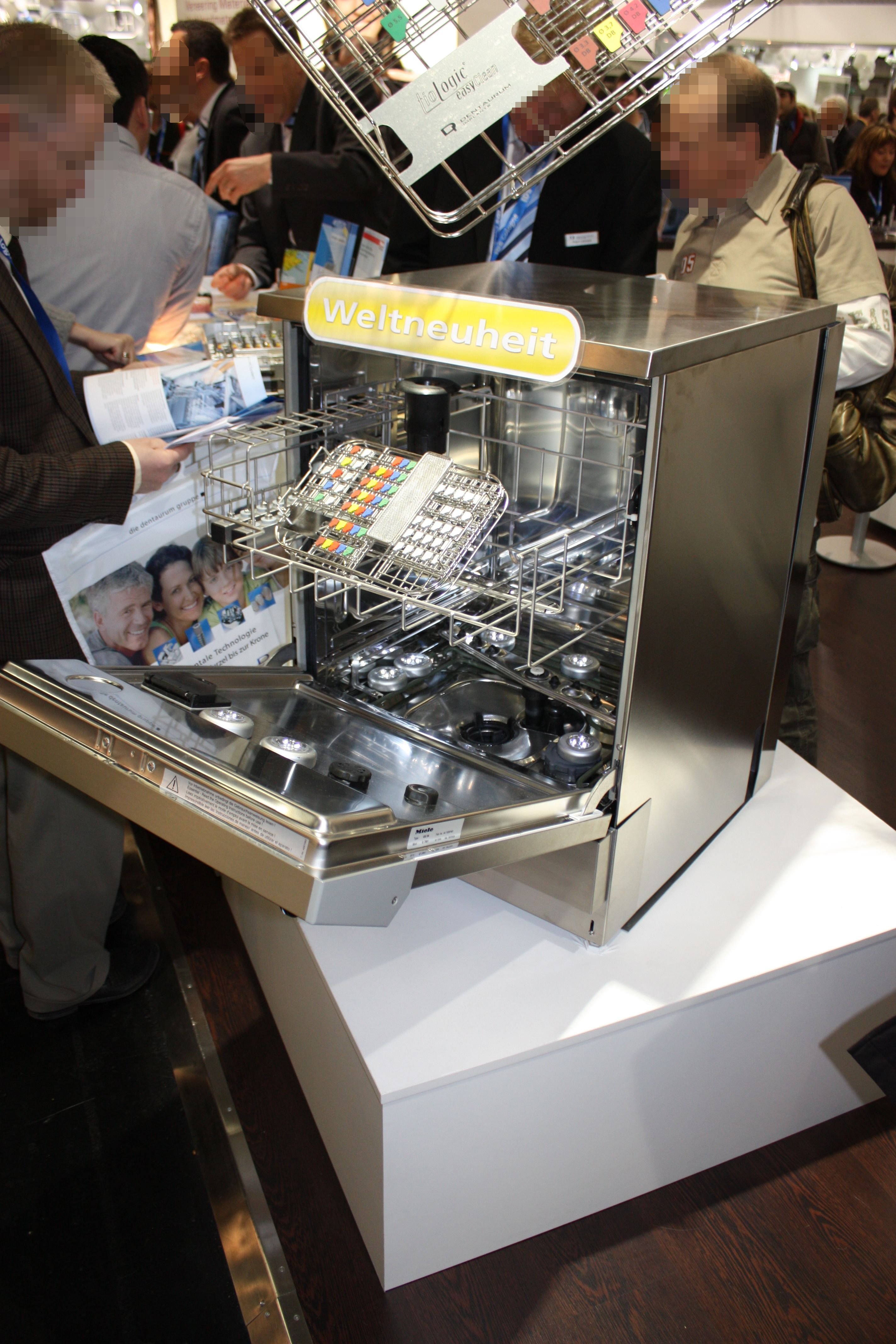 Internationale Dental-Schau IDS 2009 Cologne 042