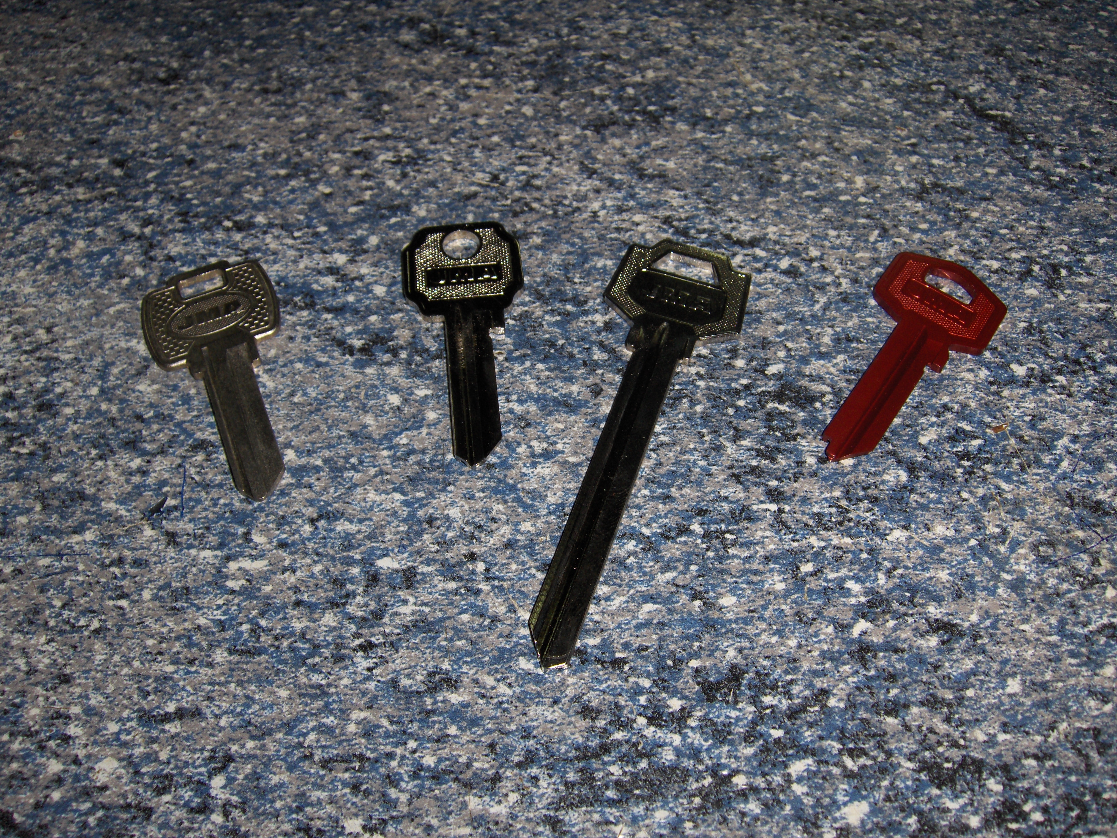 Key blanks steel+alu