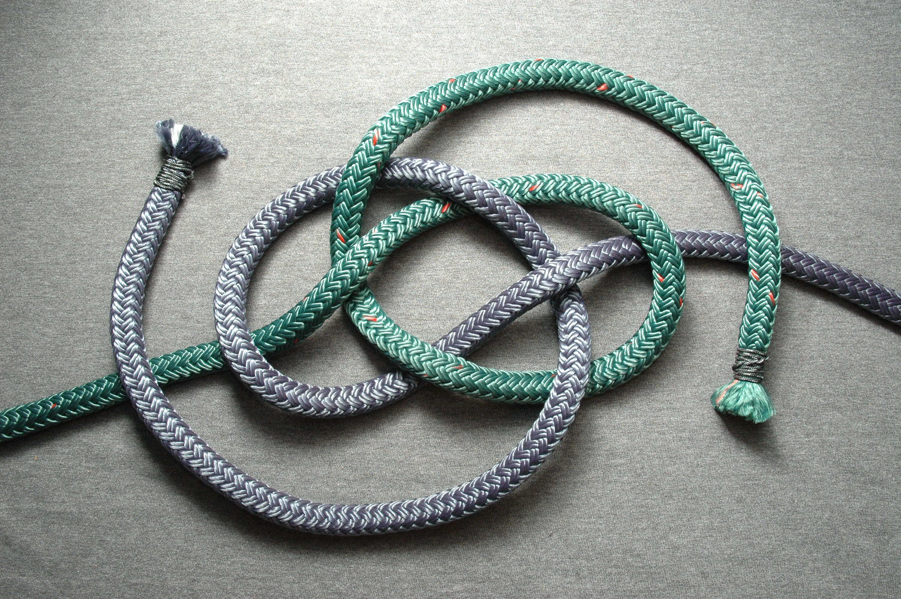 Knife-lanyard-knot-ABOK-787-Over-standing