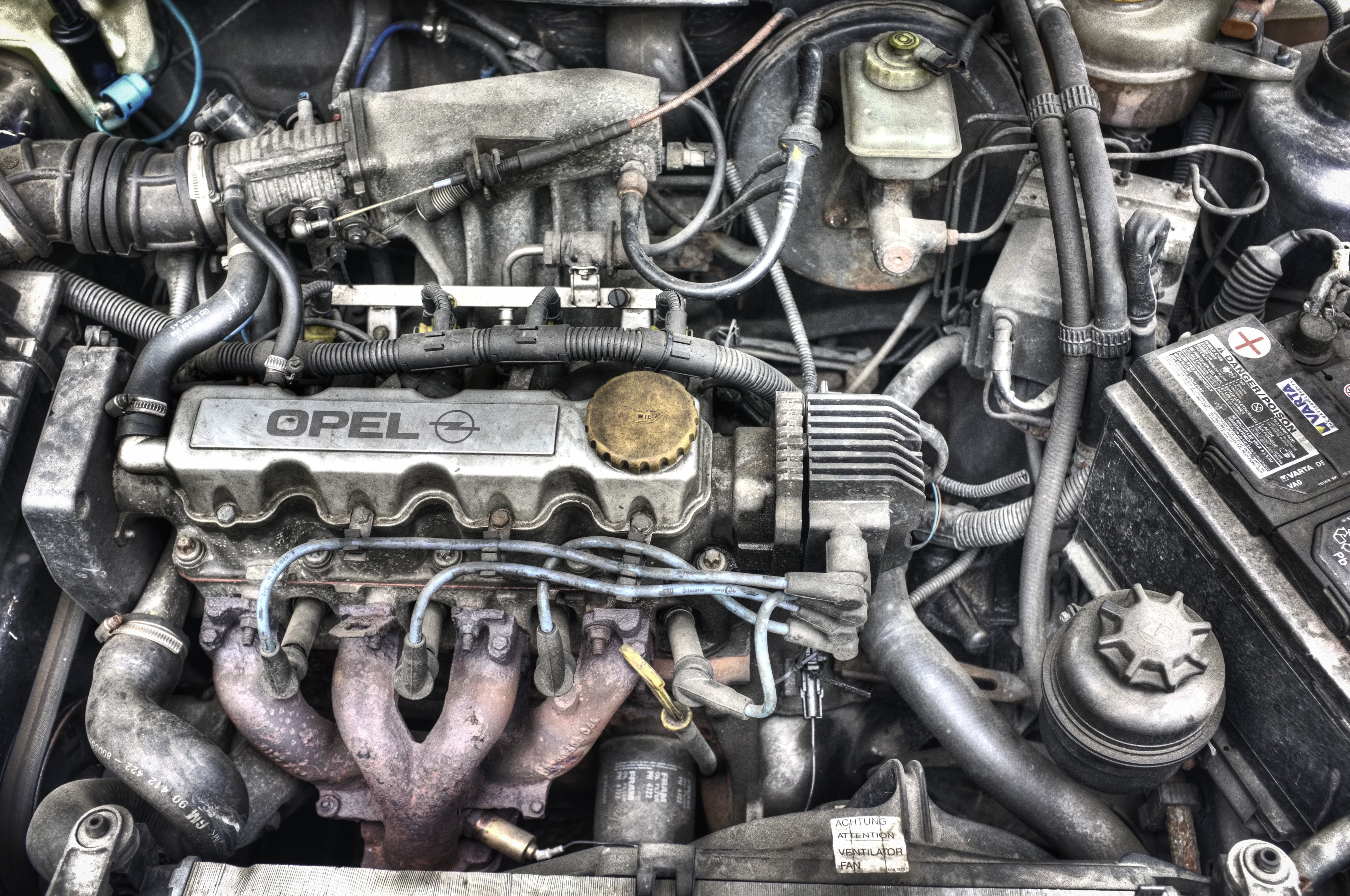 Motor Opel Astra GL 1600