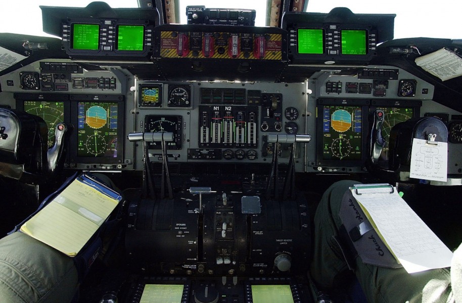 C-141C Glass Cockpit Upgrade