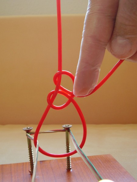 Chirurgischer Knoten c 63