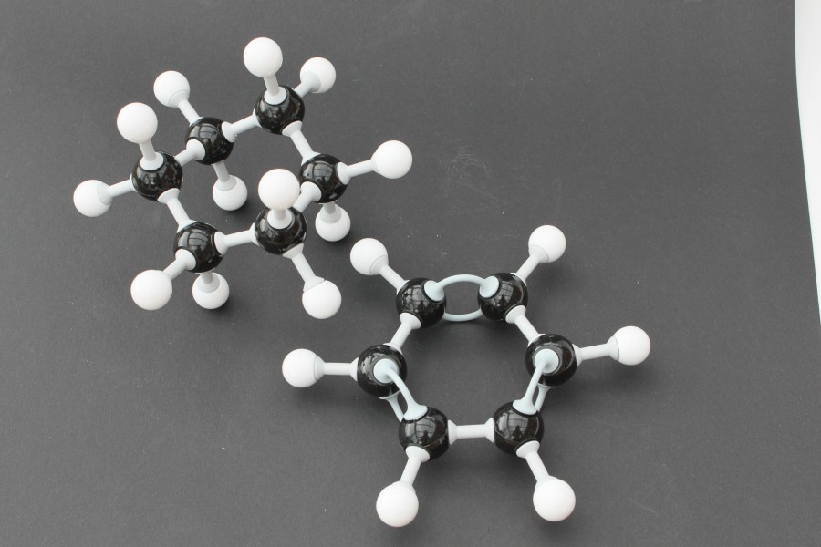 Cyclohexan AND Benzol 8238