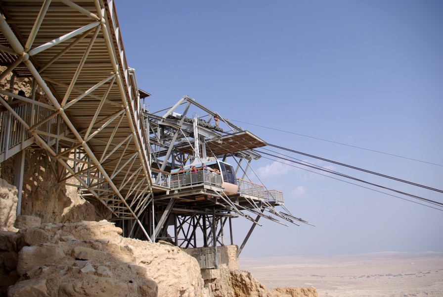 Israel Aereal Ropeway Masada BW 3