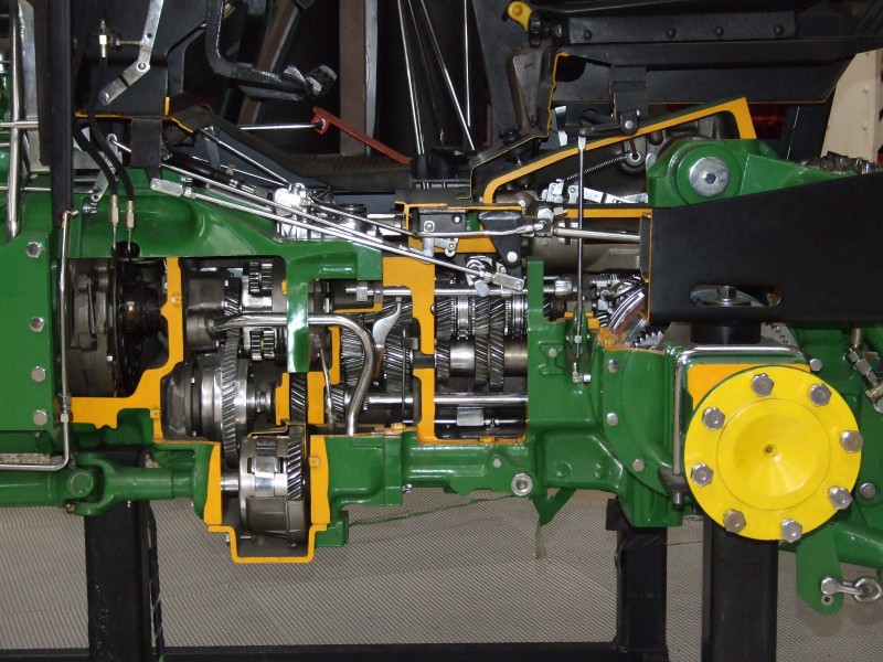 John Deere 3350 tractor cut transmission