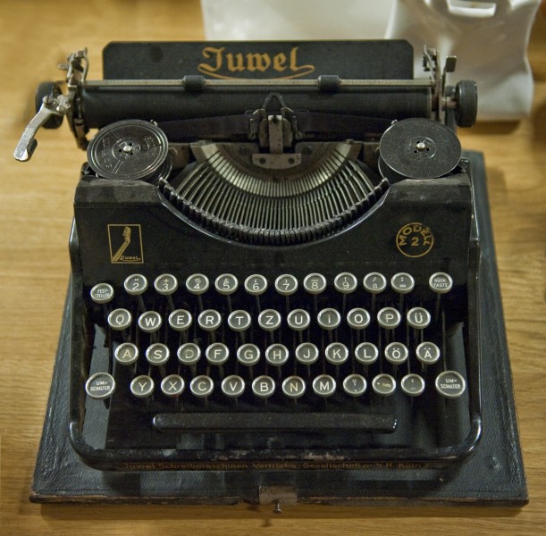 Juwel-typewriter hg