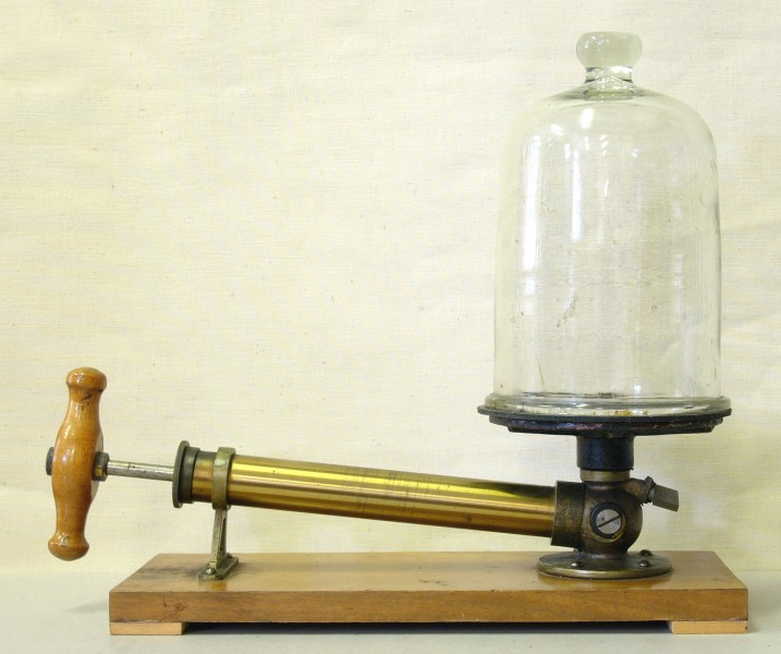 Kolbenluftpumpe hg