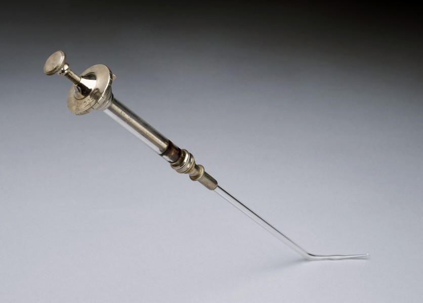 Syringe used by Joseph Lister in his experiments on the sour Wellcome L0057826