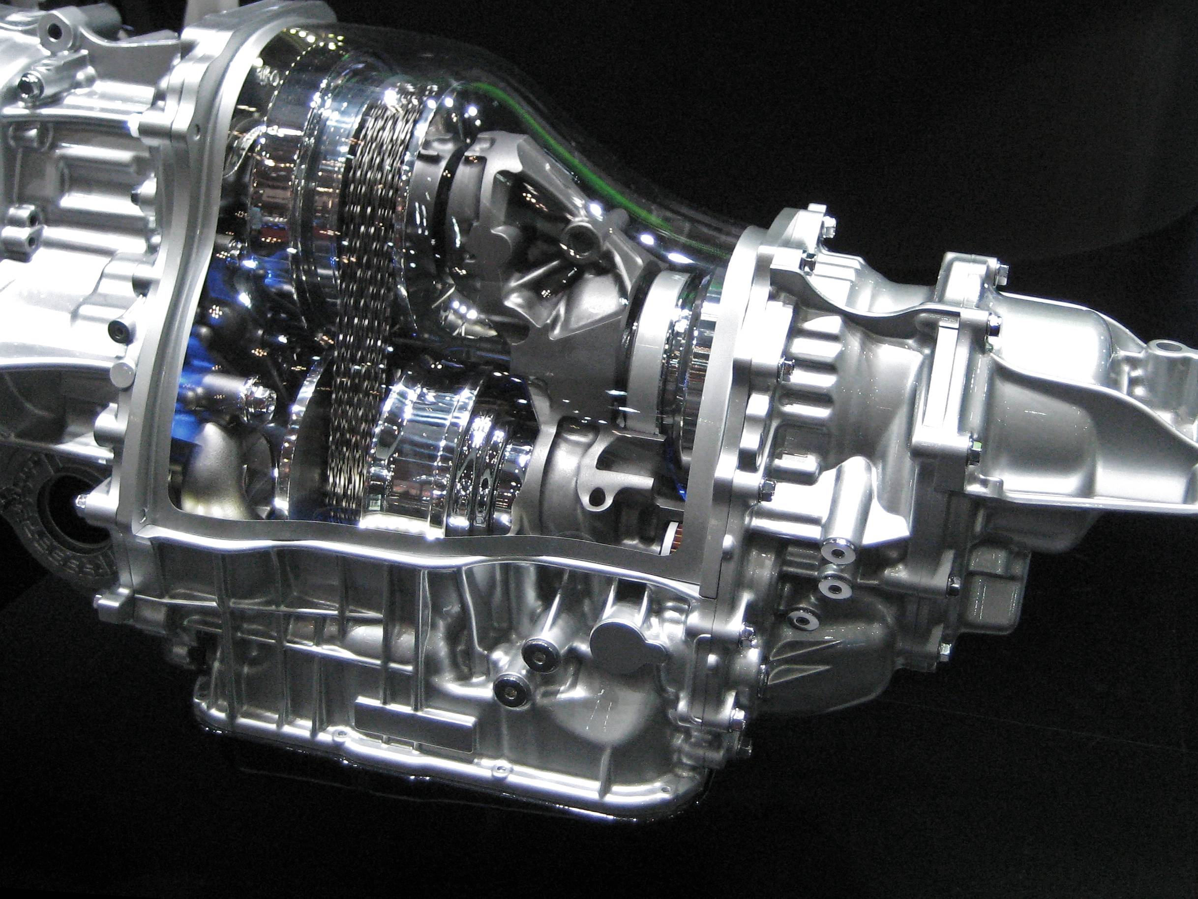 Subaru Lineartronic transmission in Tokyo Motor Show 2009