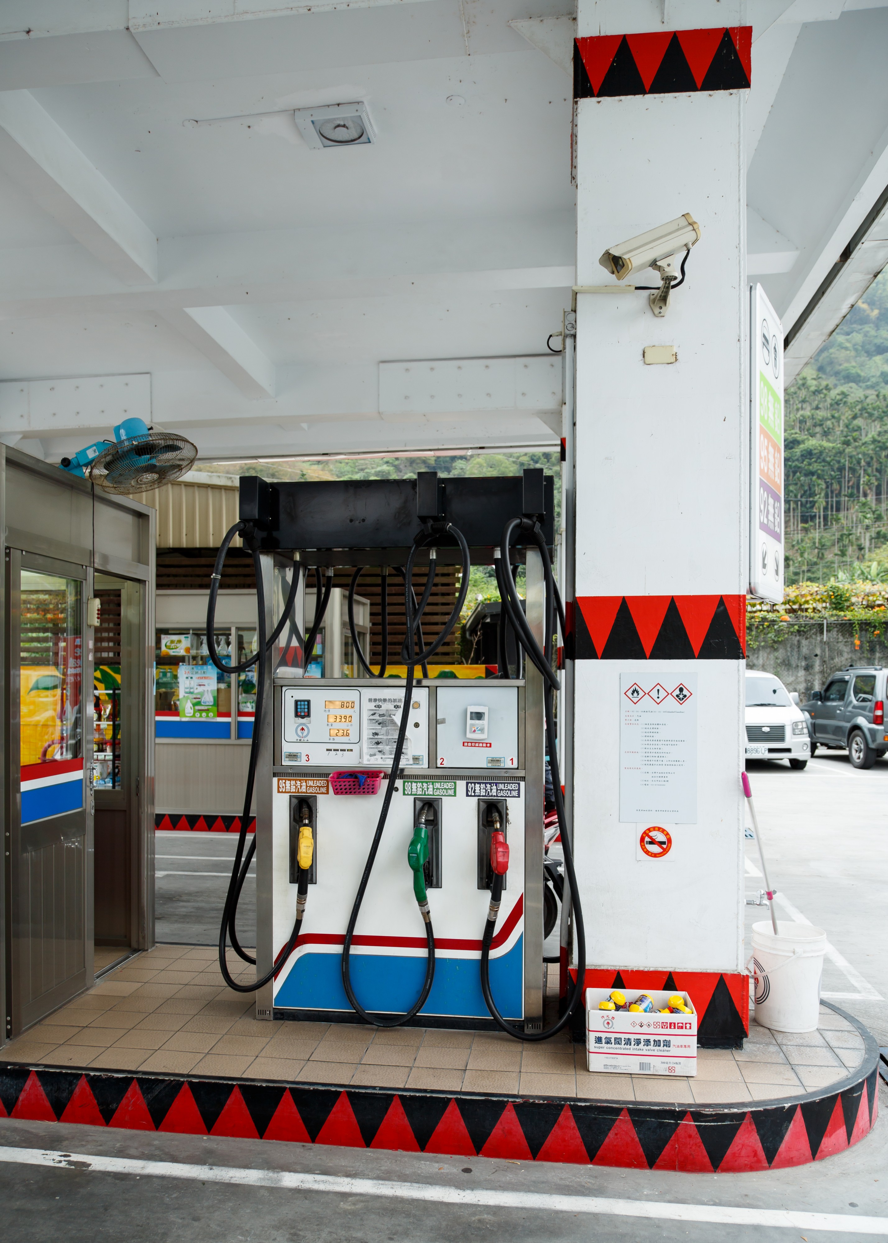 Xinyi Nantou Taiwan CCPC-Petrol-Station-01