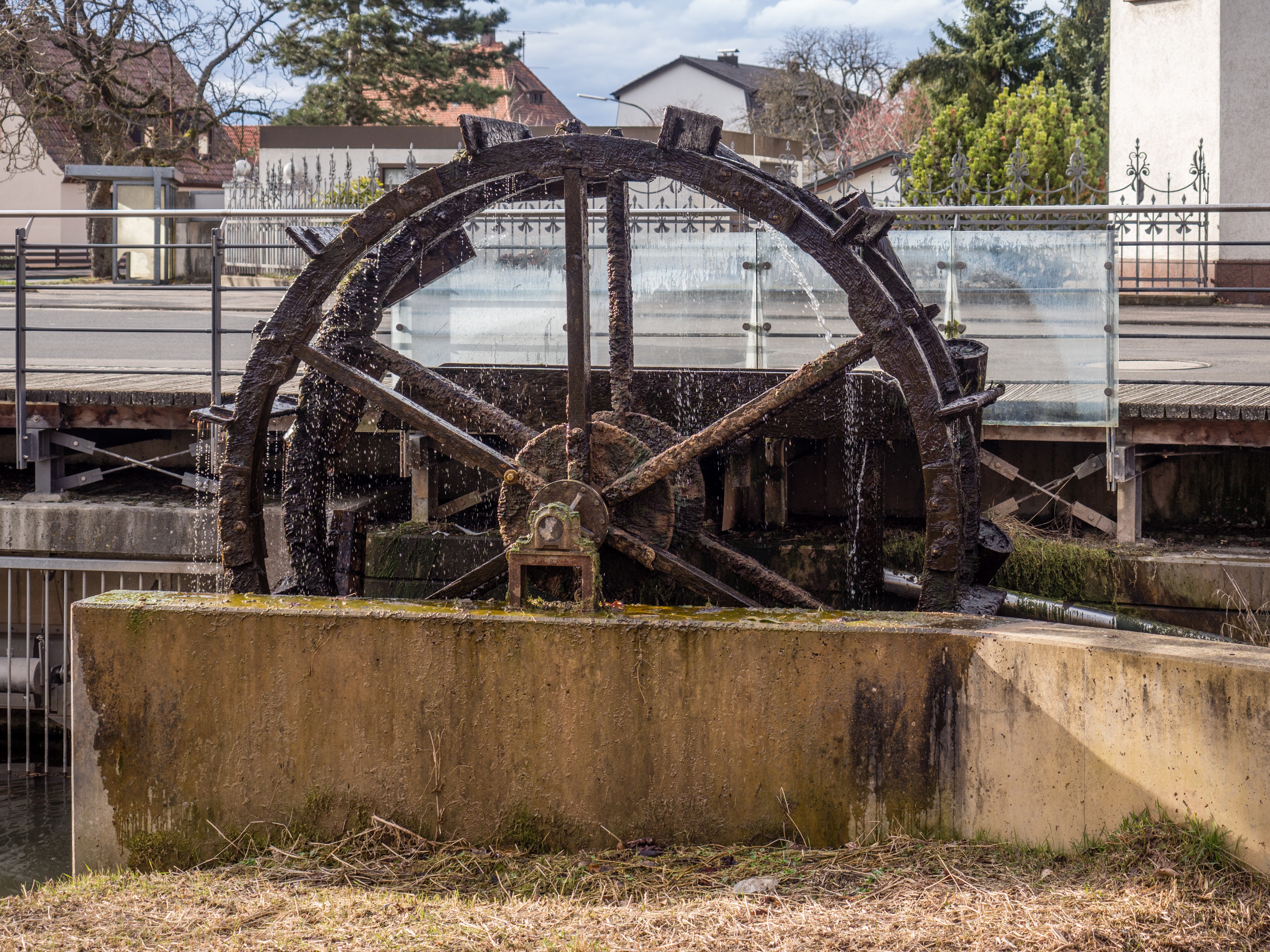 Zeil Wasserrad 0460