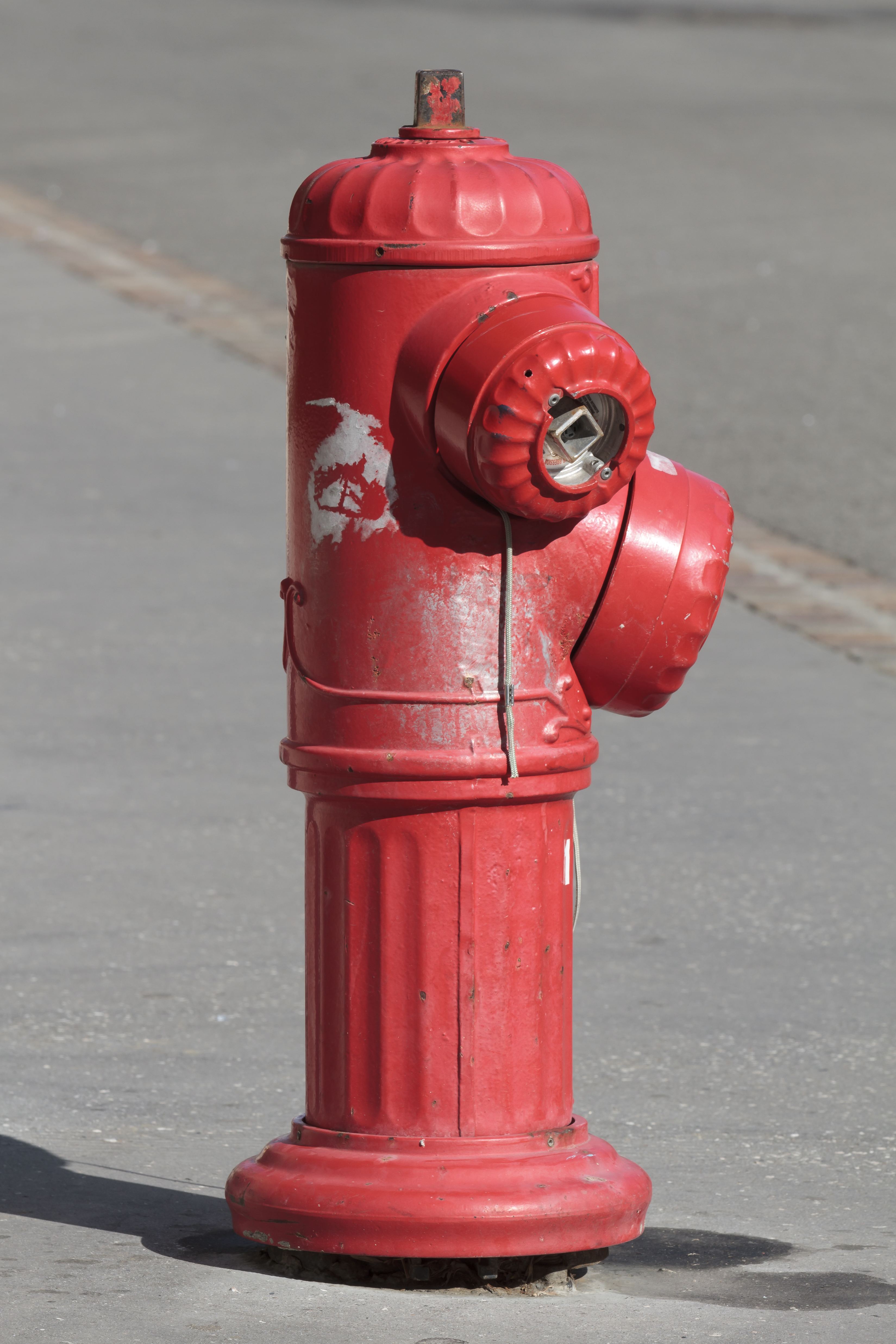 Toulouse - Fire hydrant in Compans Caffarelli