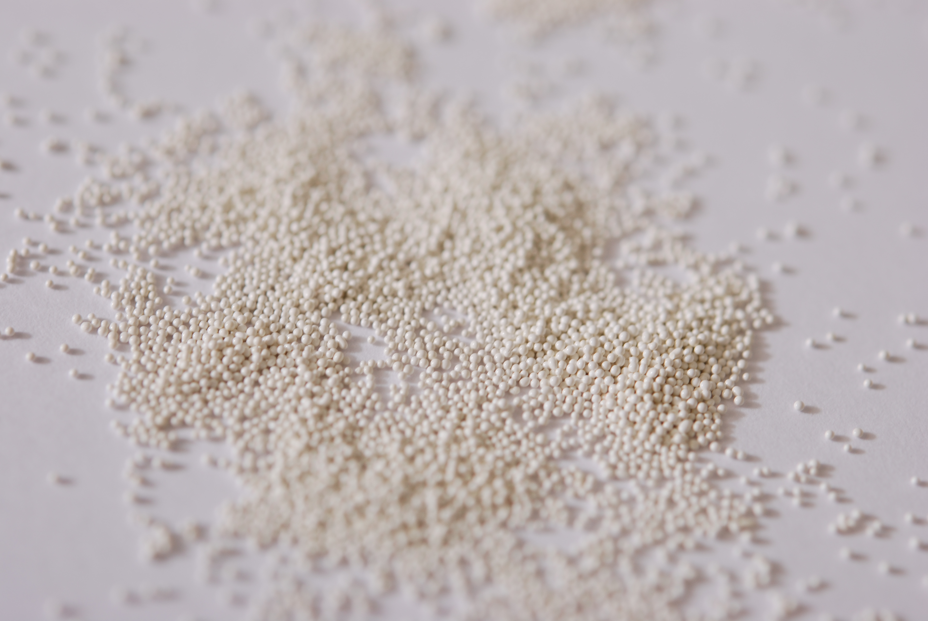Zirconia-silica-beads-05mm-03