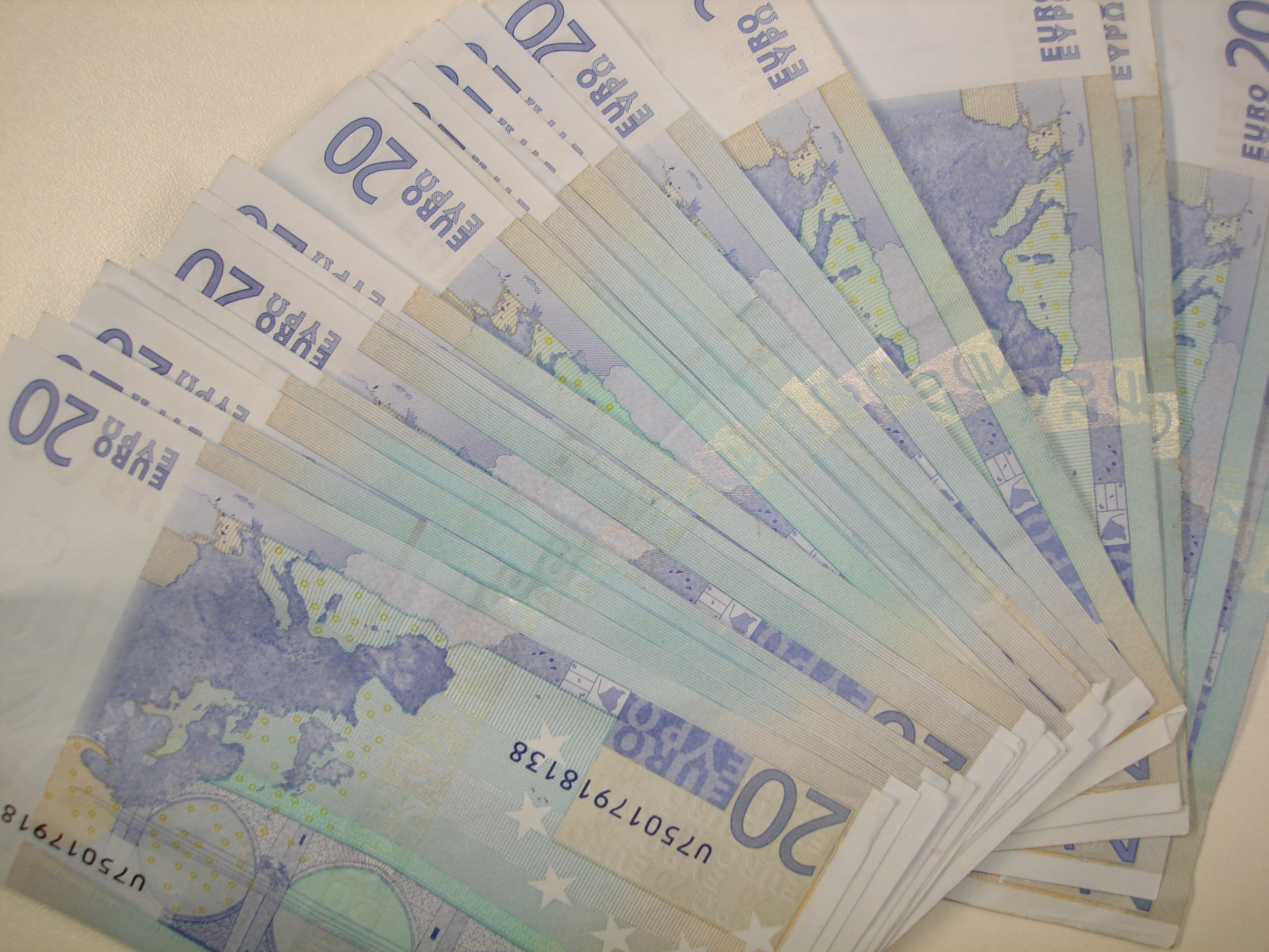 20 Euro banknotes