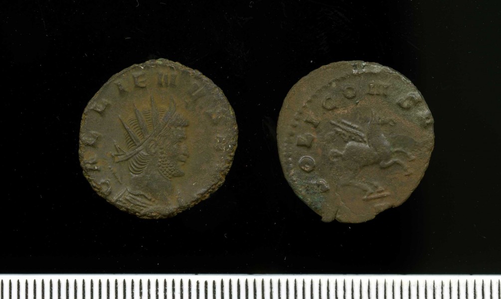 Bronze radiate of Gallienus 260-8 Rome showing Pegasus (11 2) 2 coins