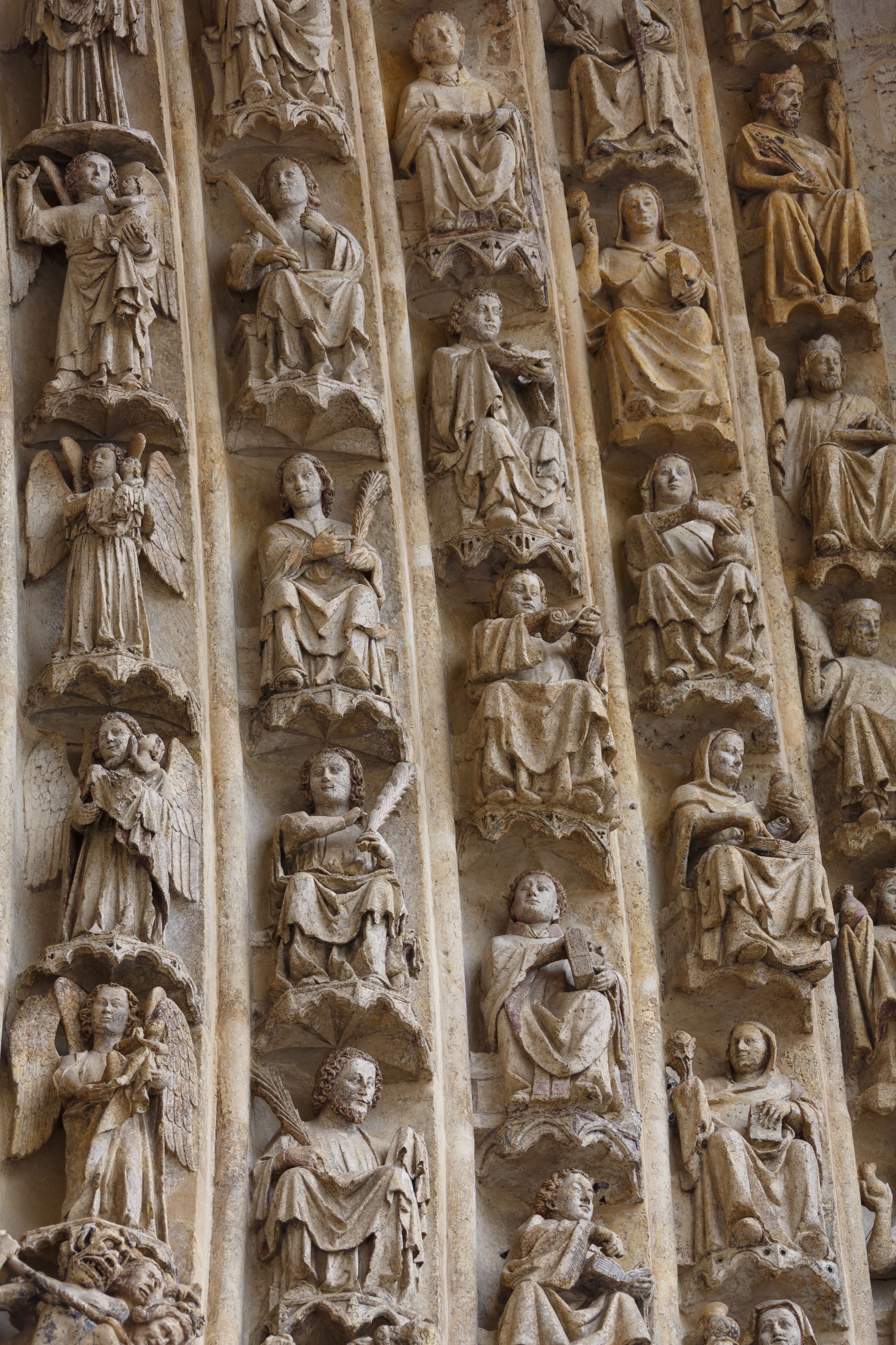 Amiens France Cathédrale-Notre-Dame-d-Amiens-06