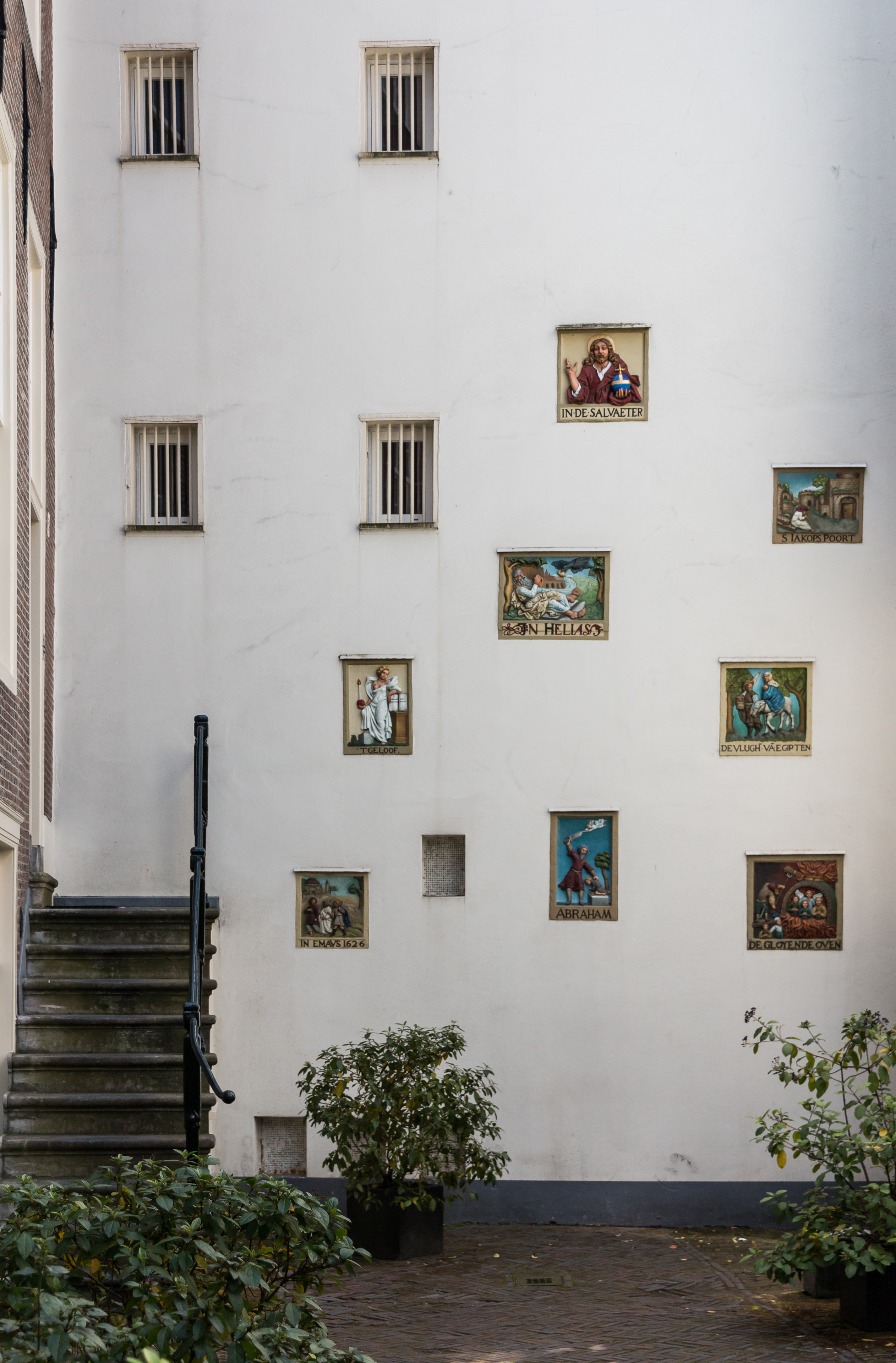 Amsterdam (NL), Begijnhof -- 2015 -- 7225