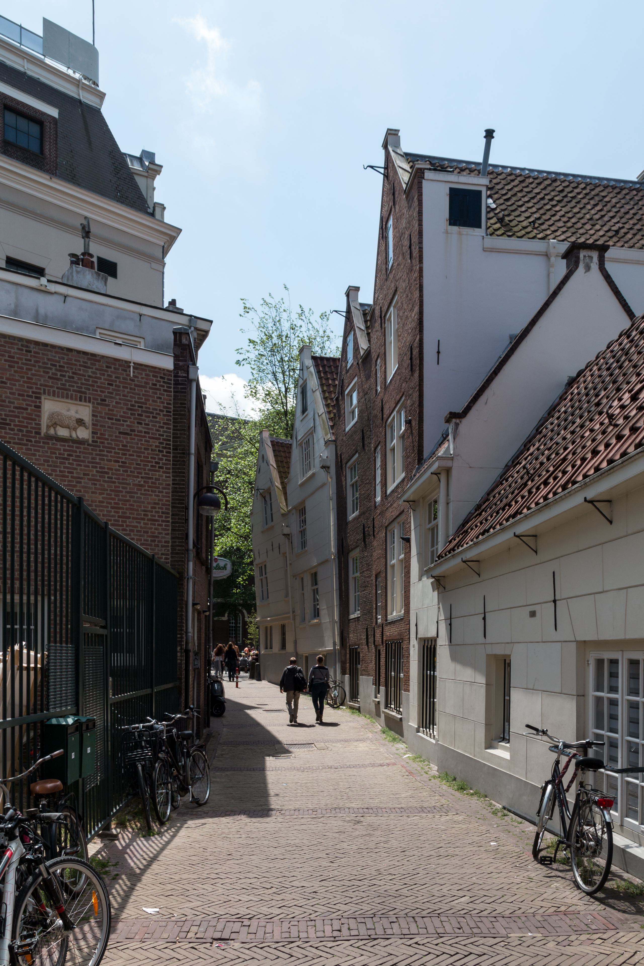 Amsterdam (NL), Gedempte Begijnensloot -- 2015 -- 7208