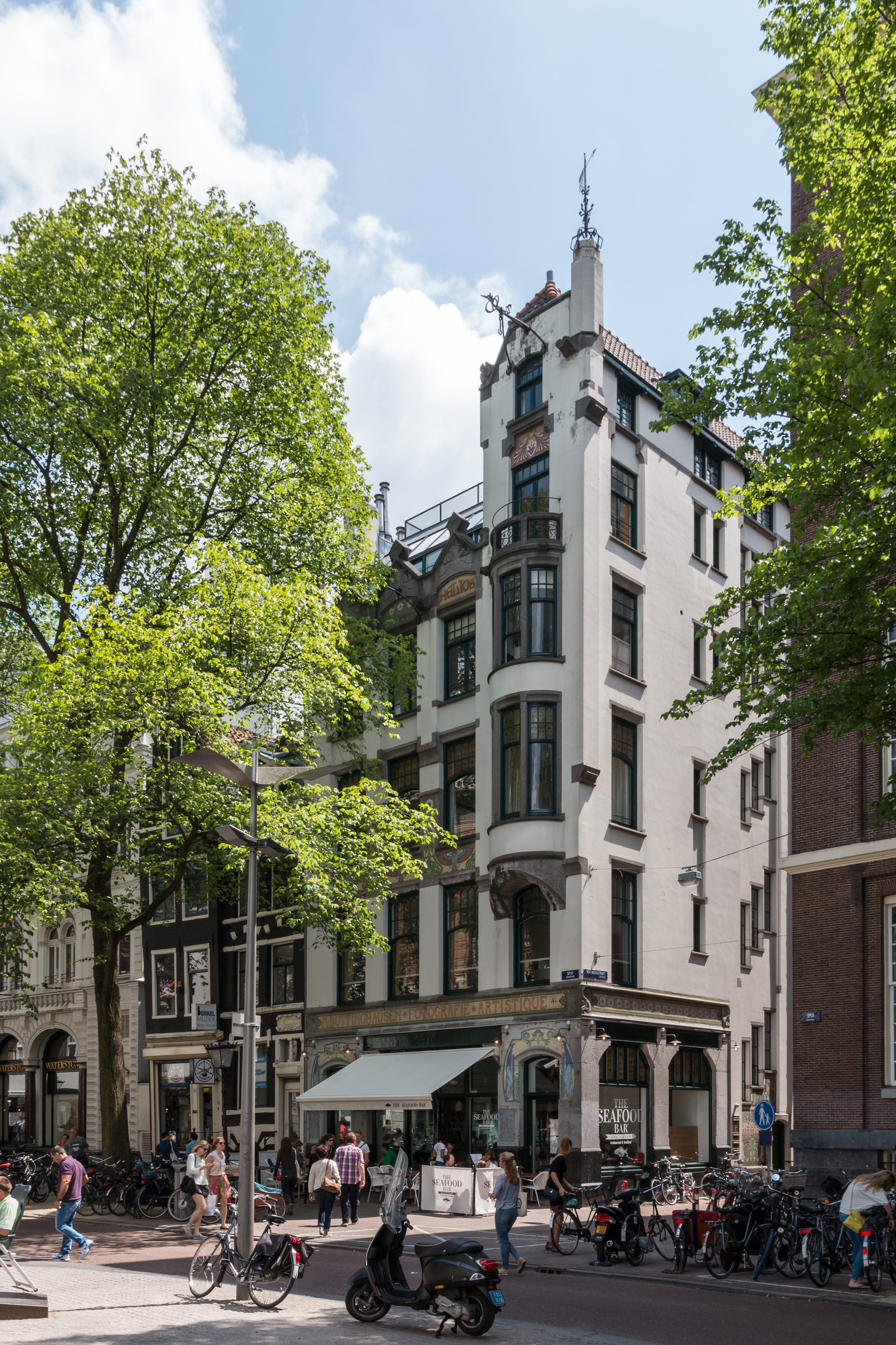 Amsterdam (NL), Spui -- 2015 -- 7230