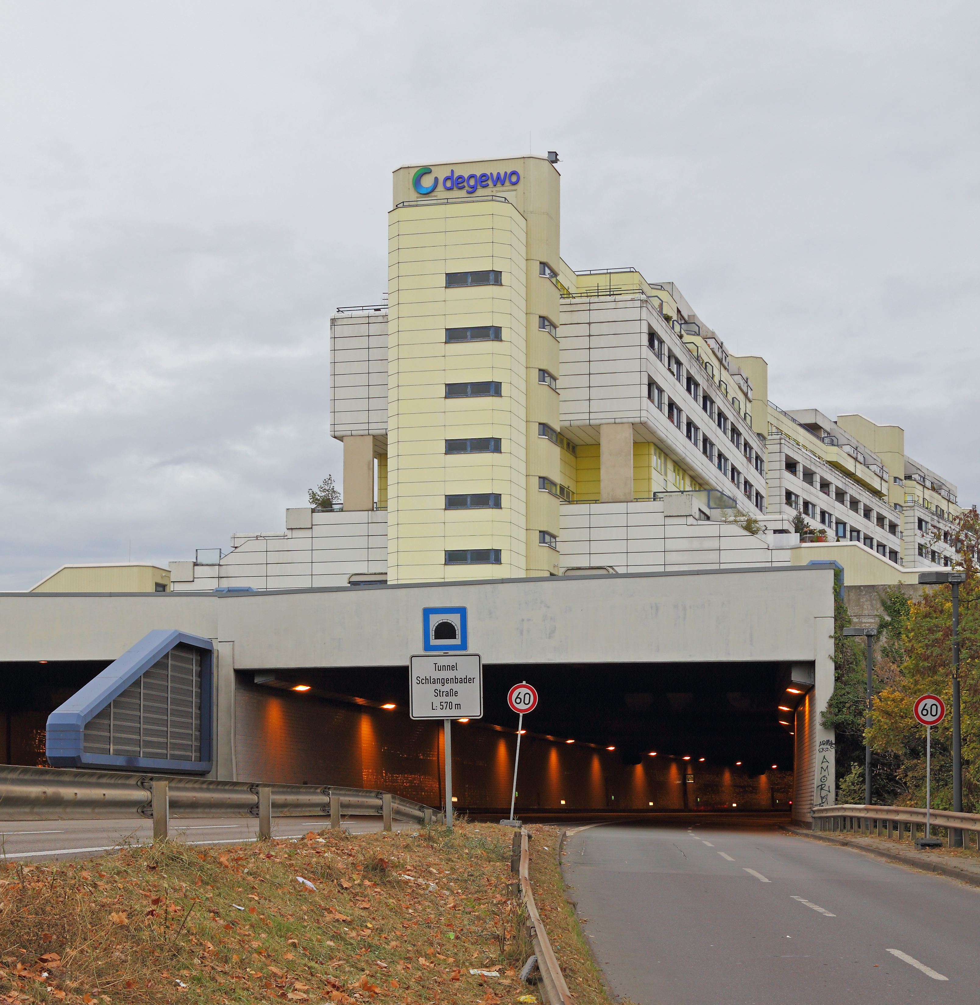B-Wilmersdorf Nov12 Schlangenbader Tunnel
