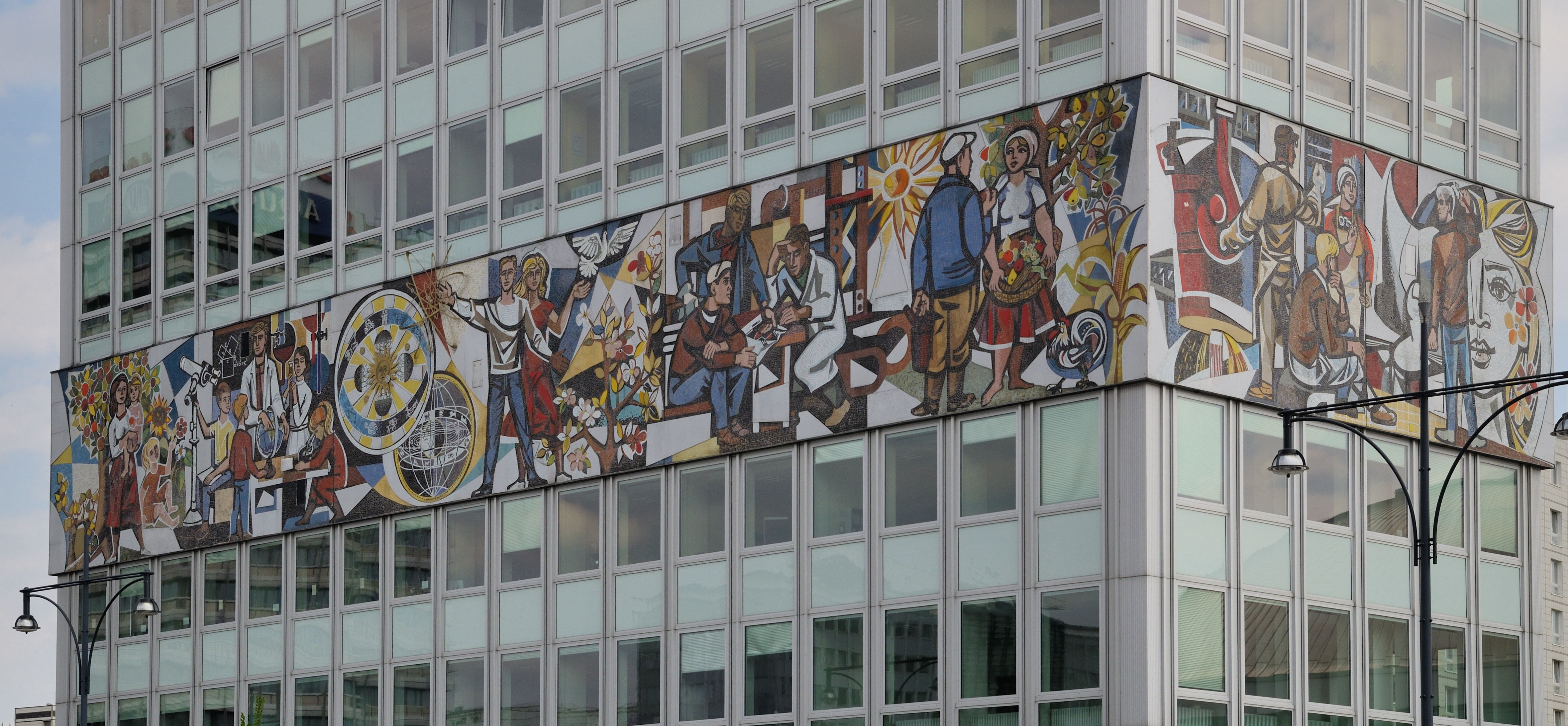 Berlin - Haus des Lehrers3