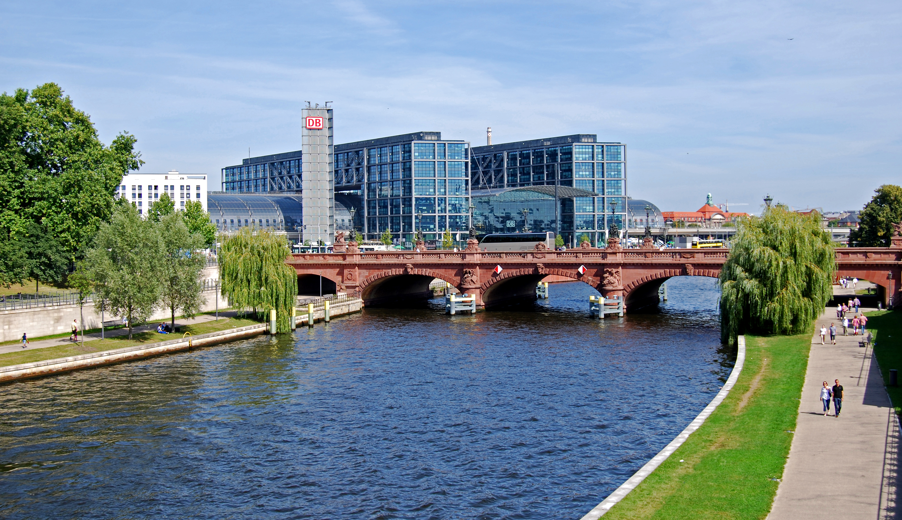 Berlin Hauptbahnhof0514