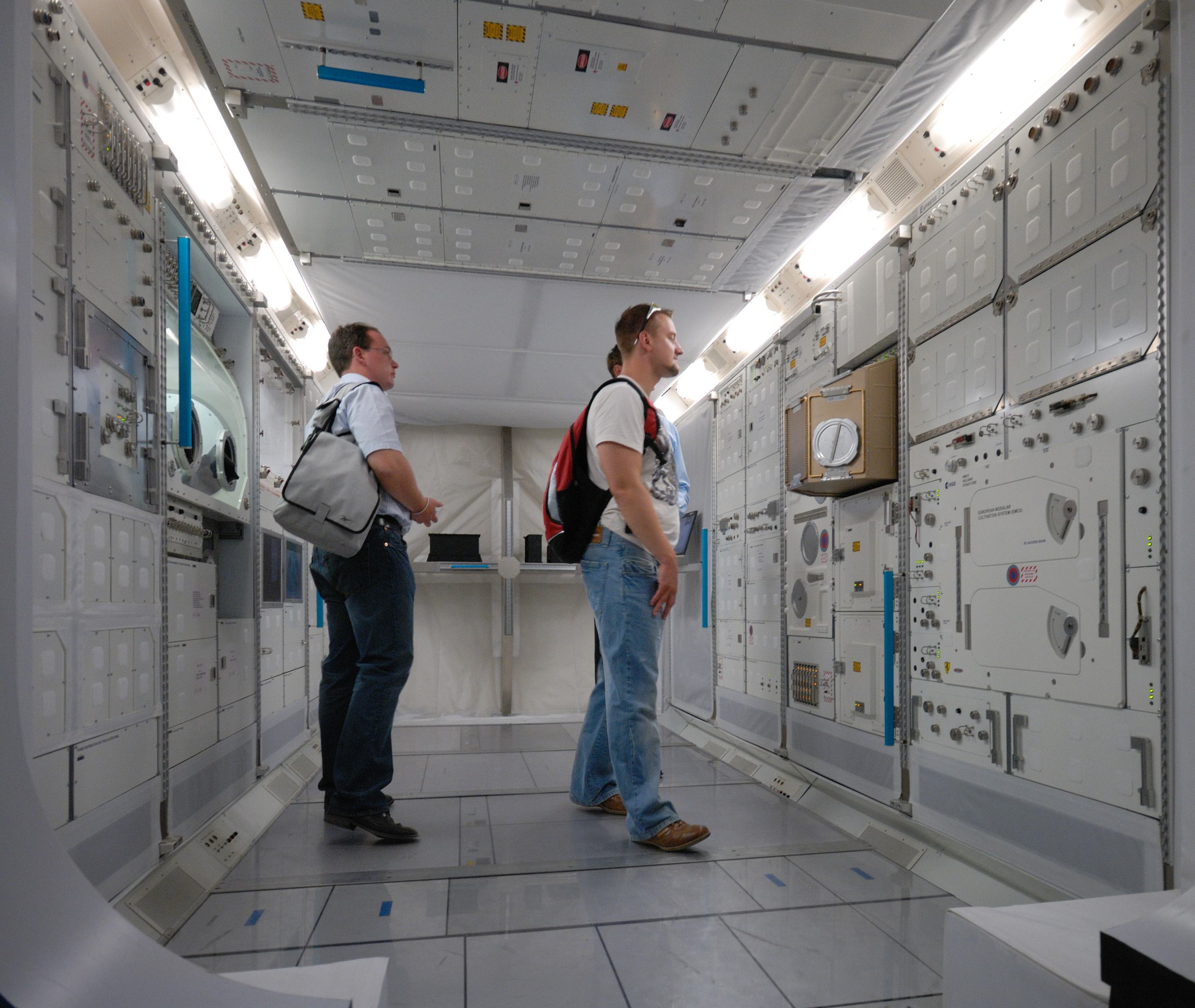 Columbus laboratory replica at ILA (2008)