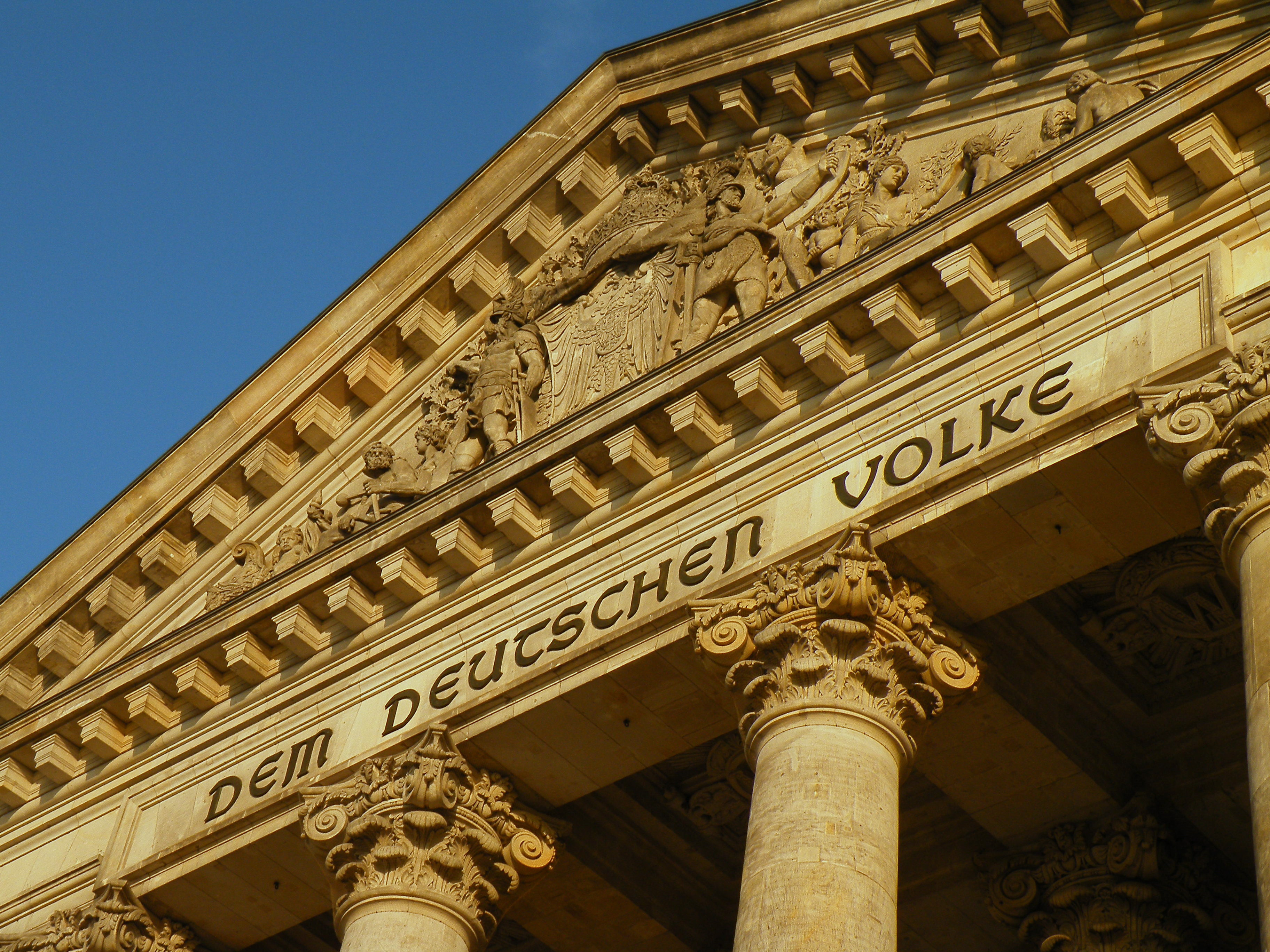 Dem Deutschen Volke Reichstag