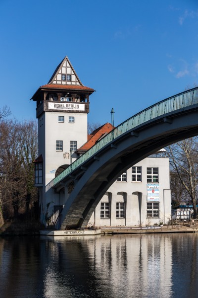 Abteibrücke, Brückenturm, Berlin-Treptow, 160213, ako