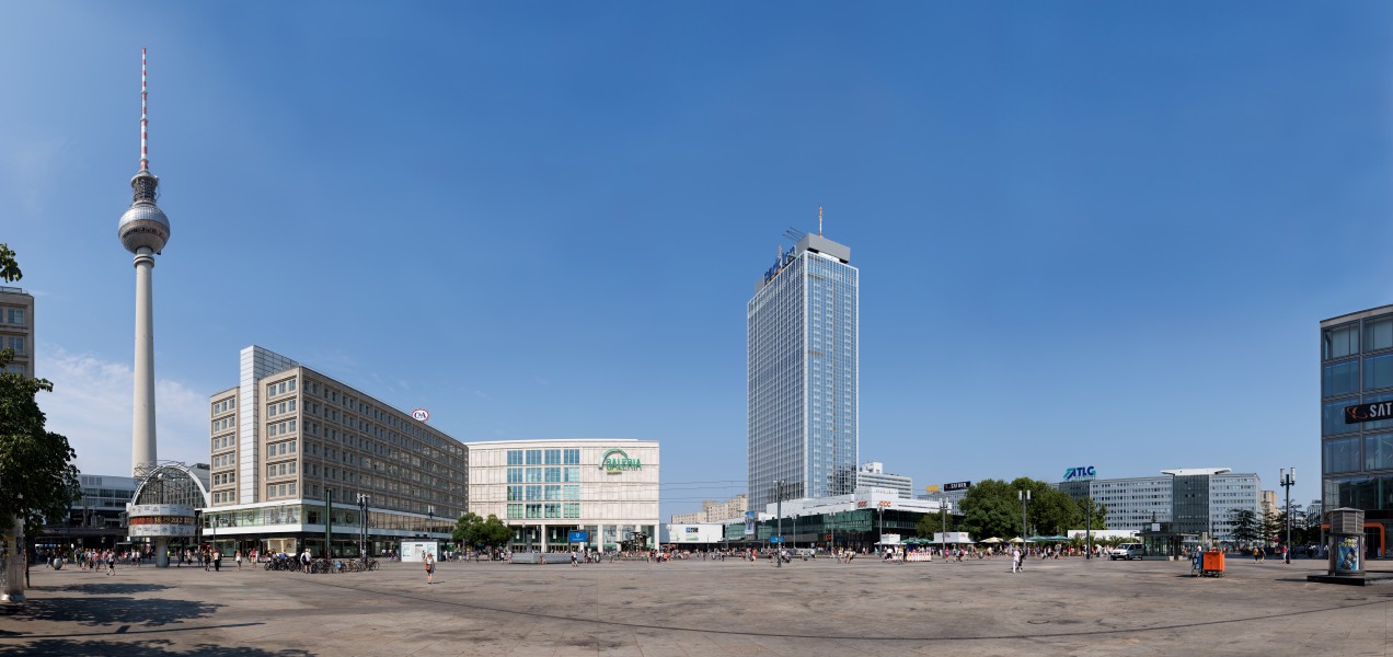 Alexanderplatz in Berlin - Panorama