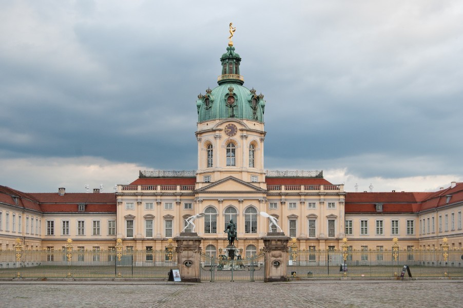 Berlin, Charlottenburg, Schloss, 2012-07 CN-03