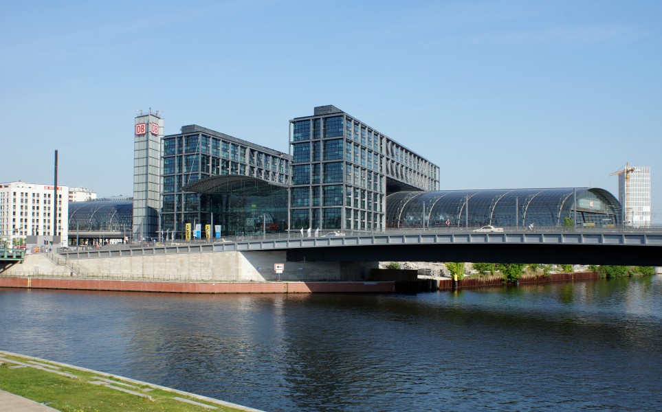 Berliner Hauptbahnhof 2013-05-16