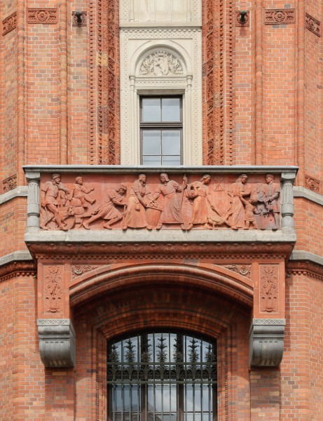 Rotes Rathaus detail - Berlin